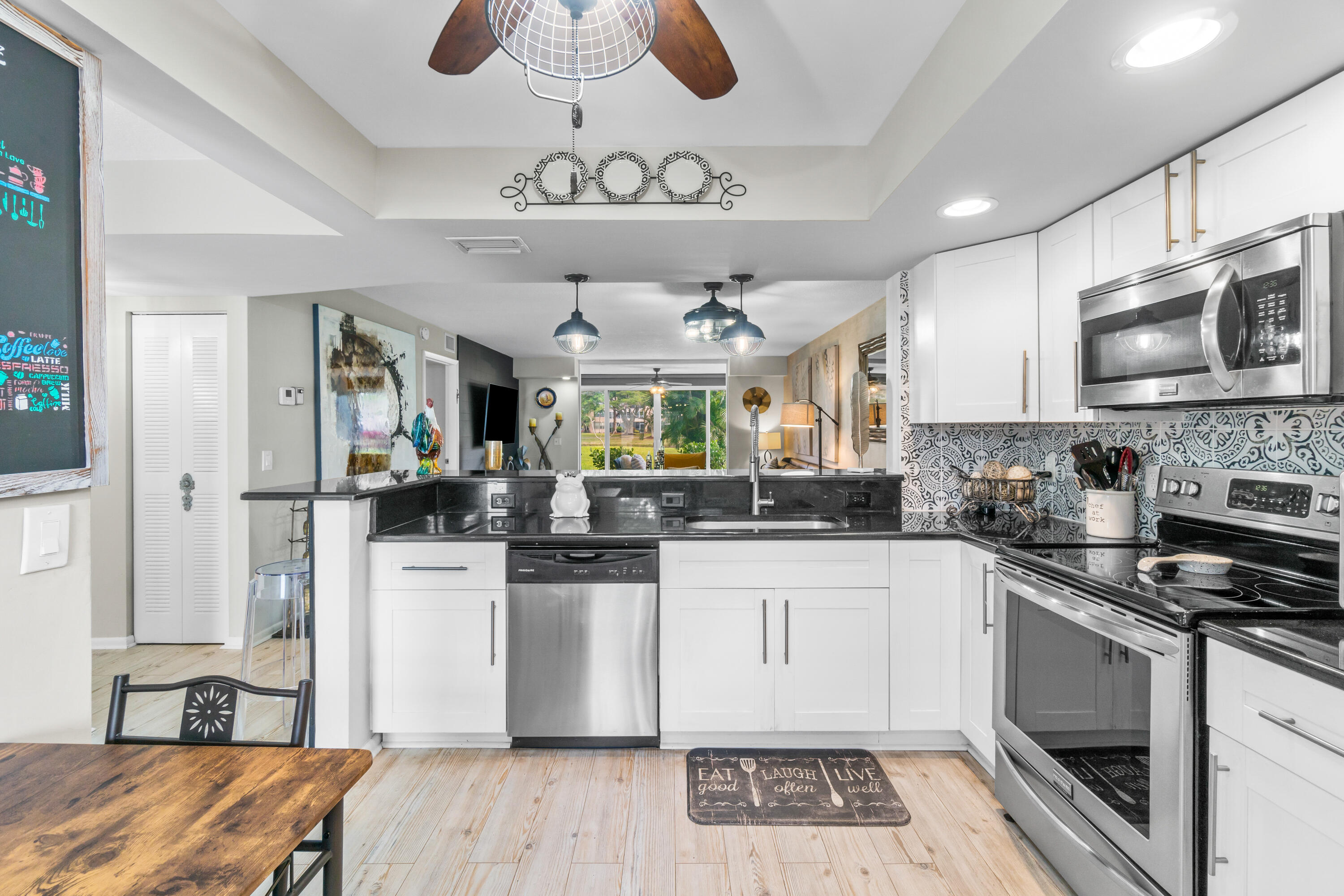 27 Abbey Lane 103, Delray Beach Unit: 103