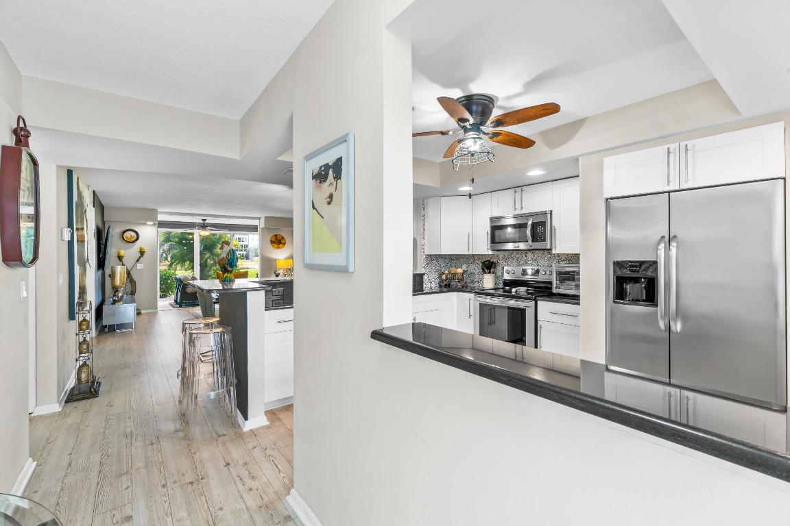 27 Abbey Lane 103, Delray Beach Unit: 103