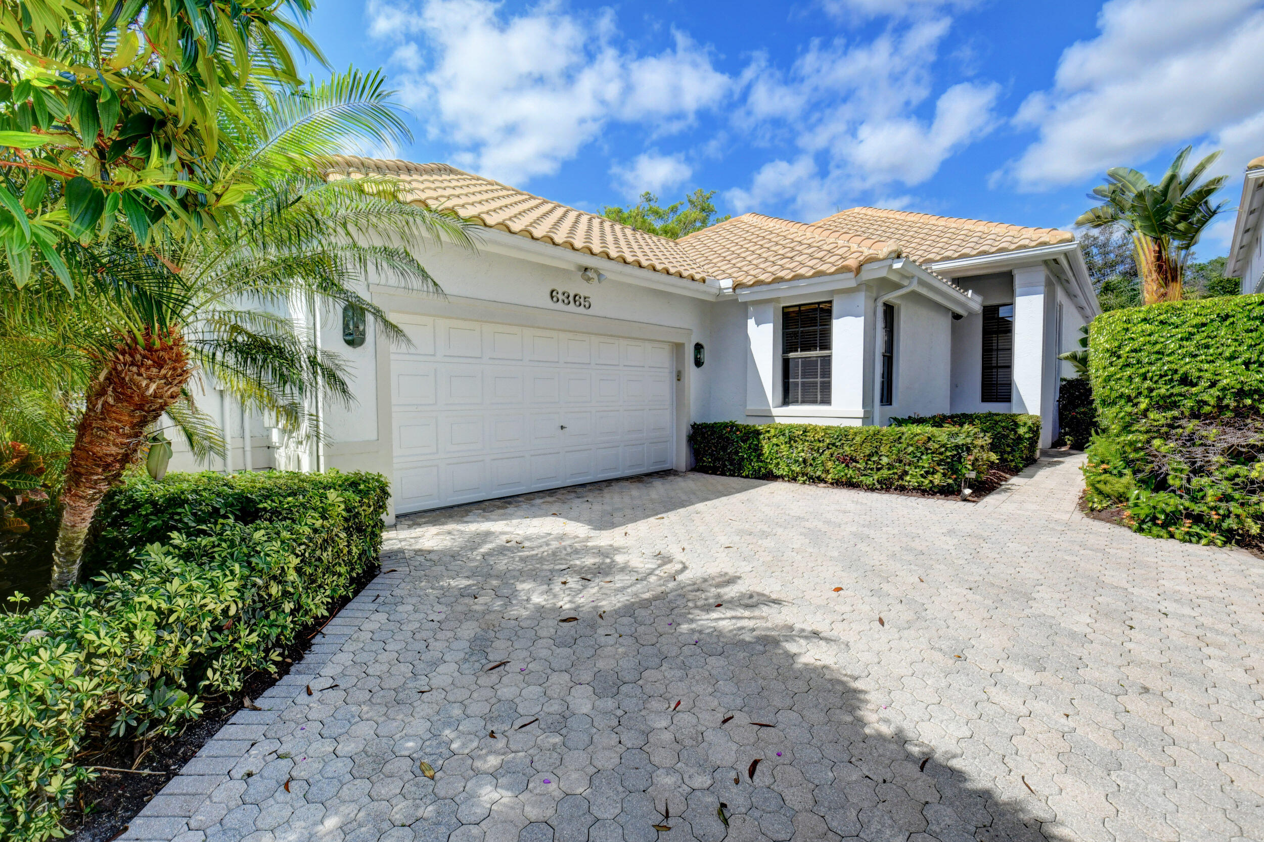 6365 NW 25th Way