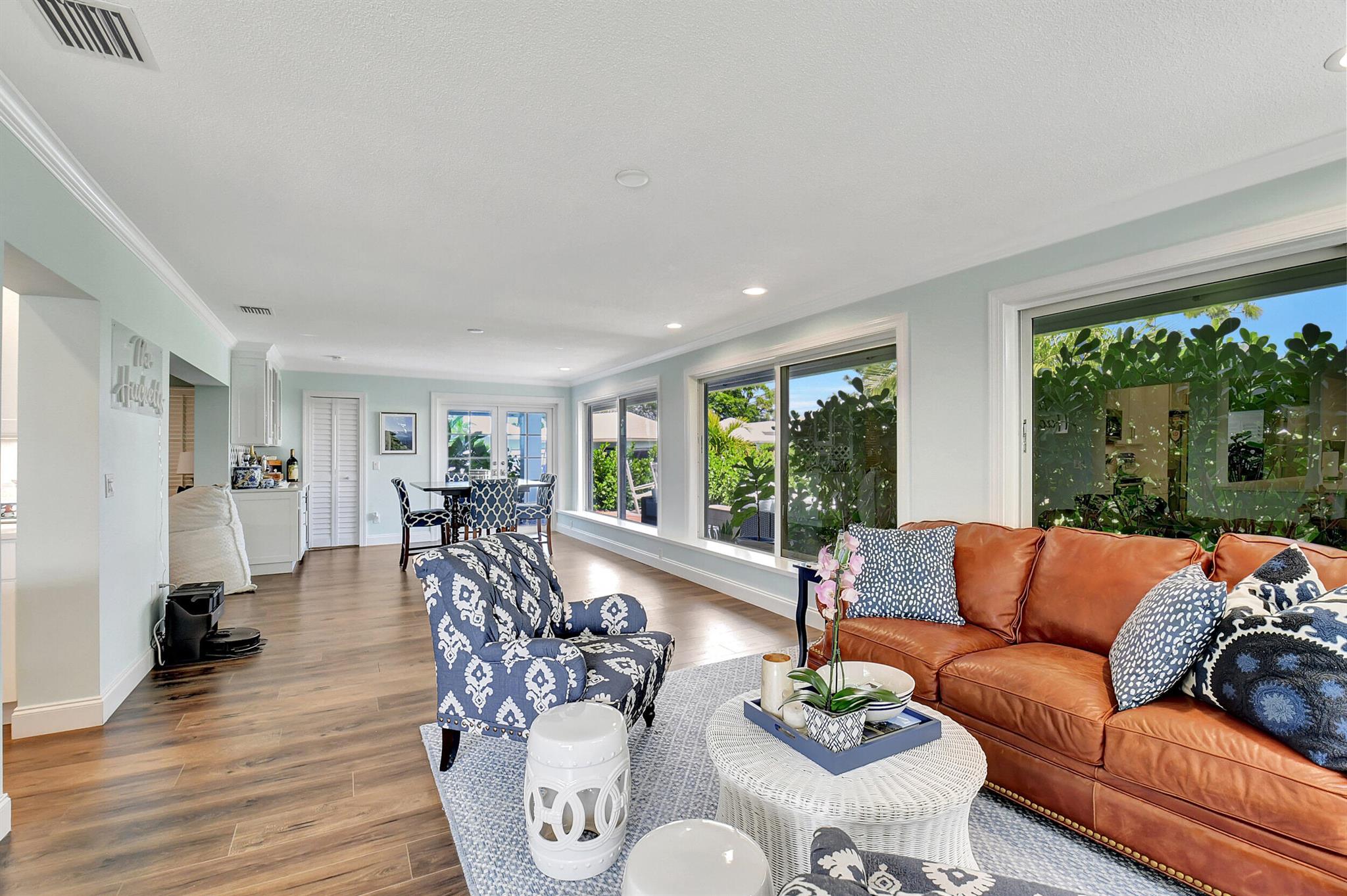12 Slash Pine Drive