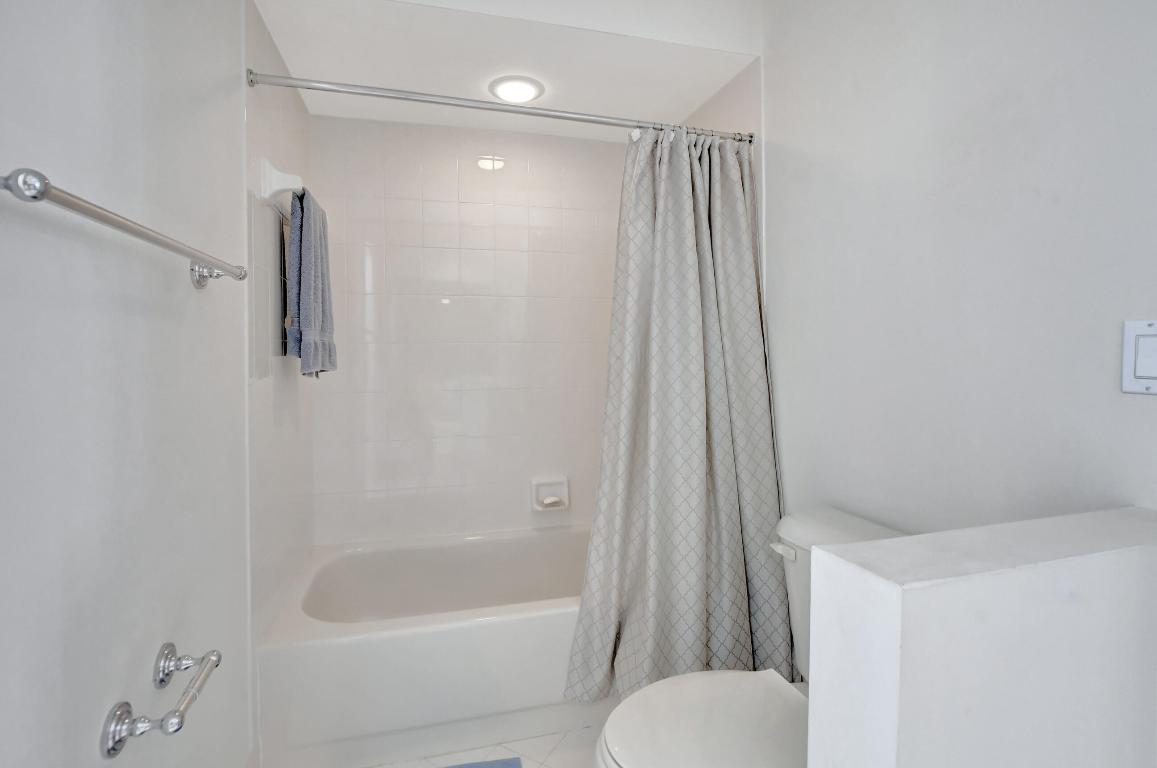 6393 Brava Way, Boca Raton