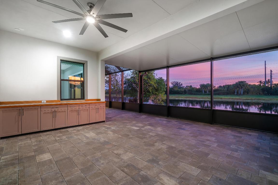8475 Grand Prix Lane, Boynton Beach