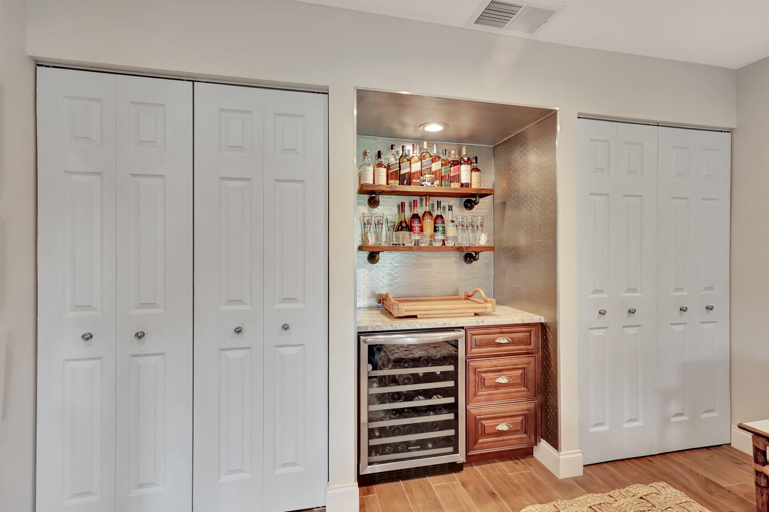 17 Stratford Drive A