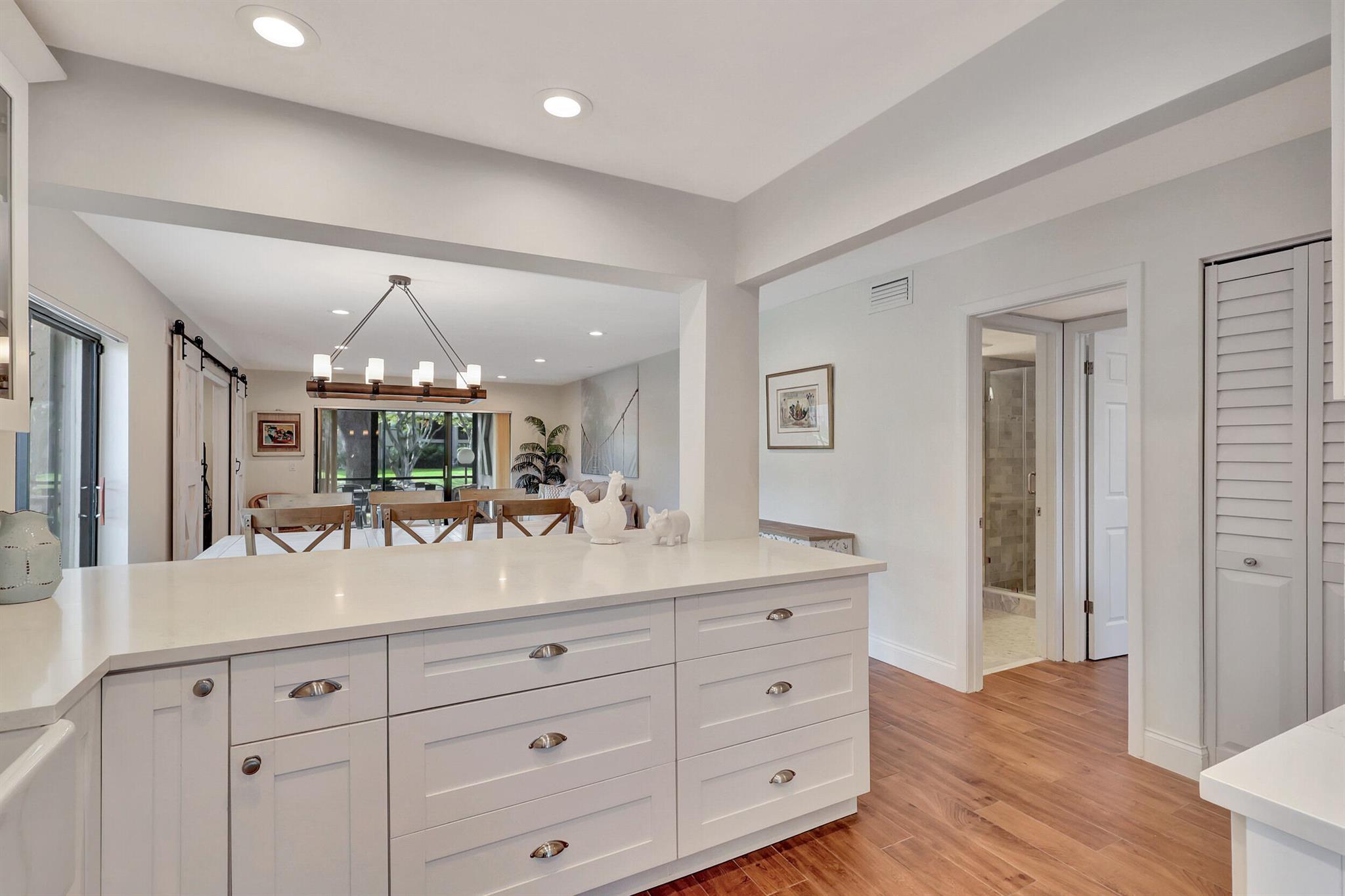 17 Stratford Drive A