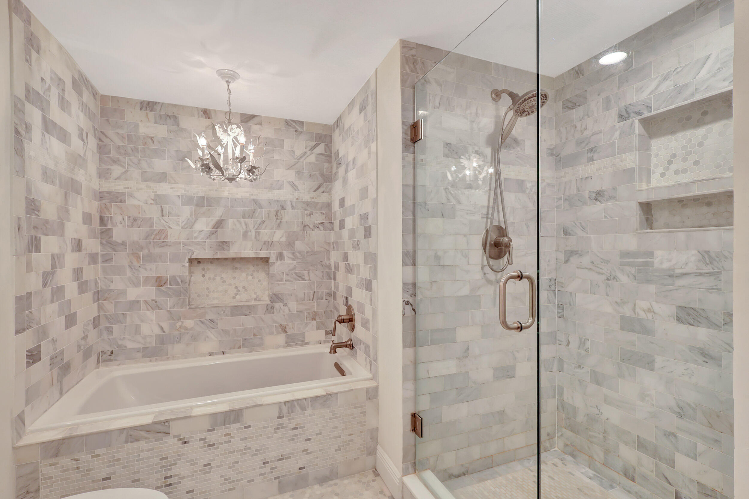 17 Stratford Drive A