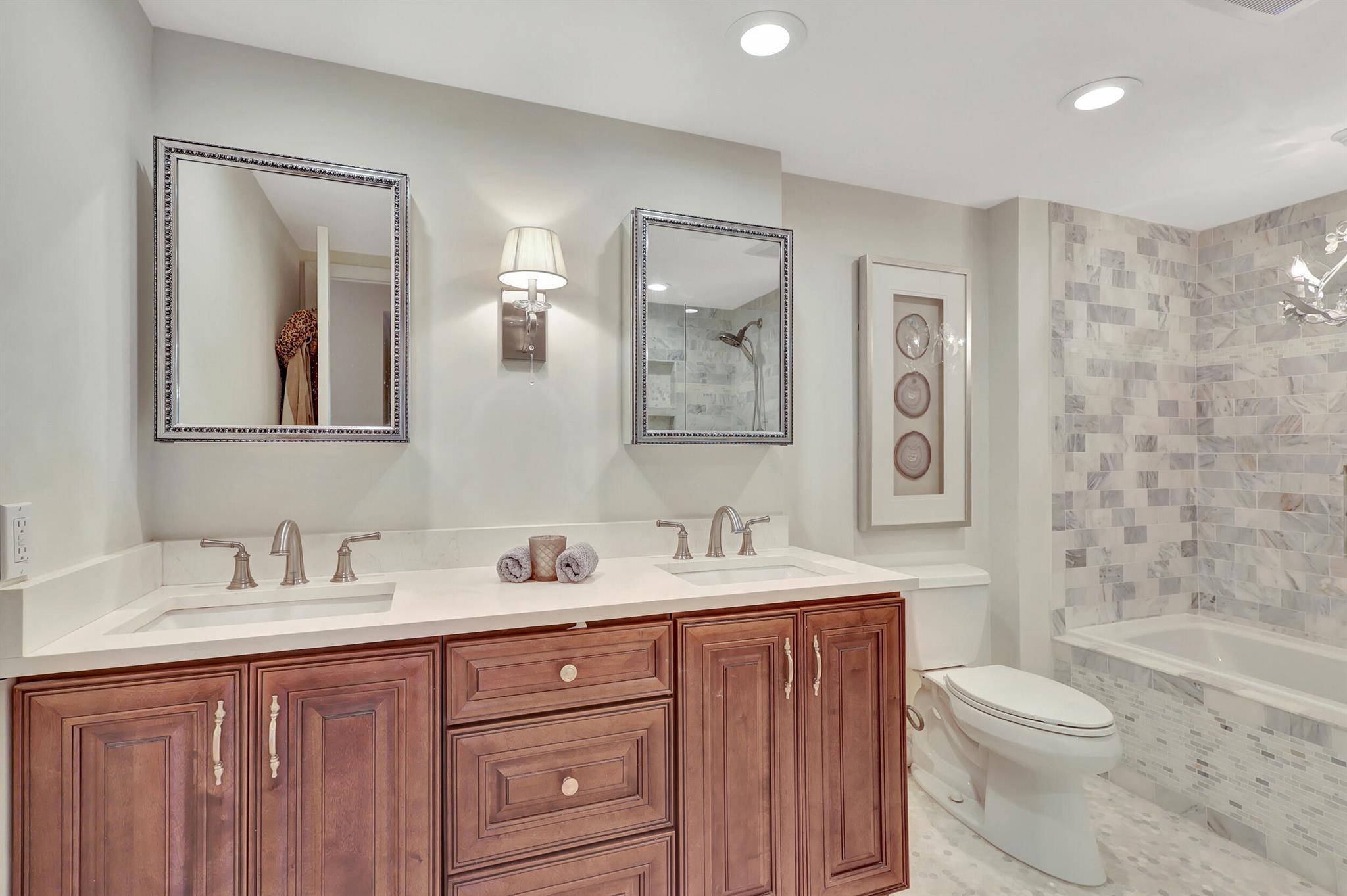 17 Stratford Drive A