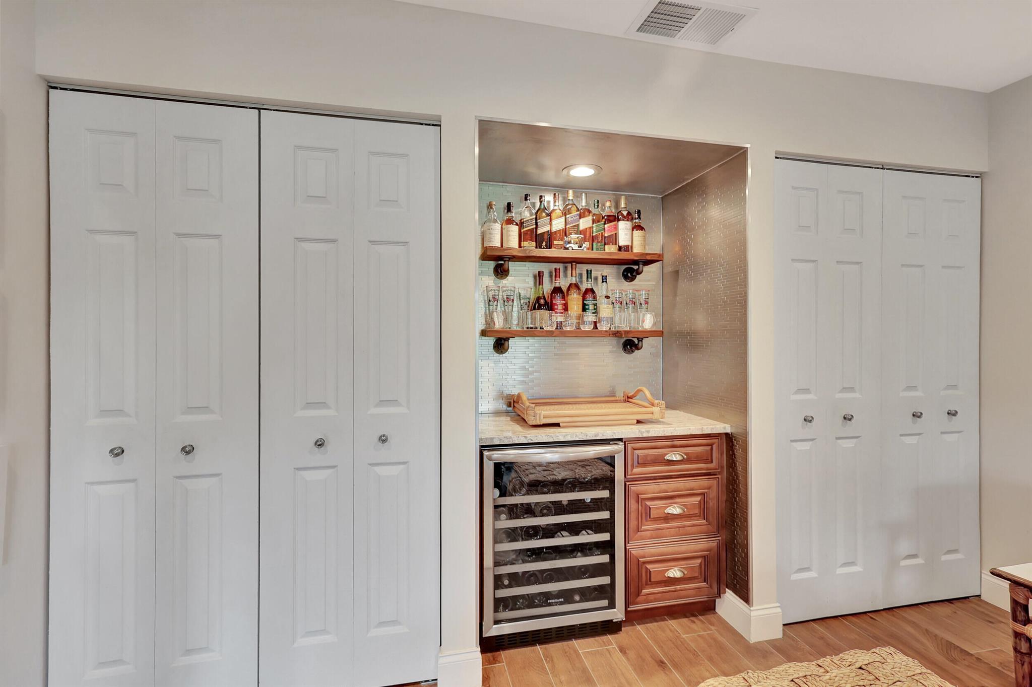 17 Stratford Drive A