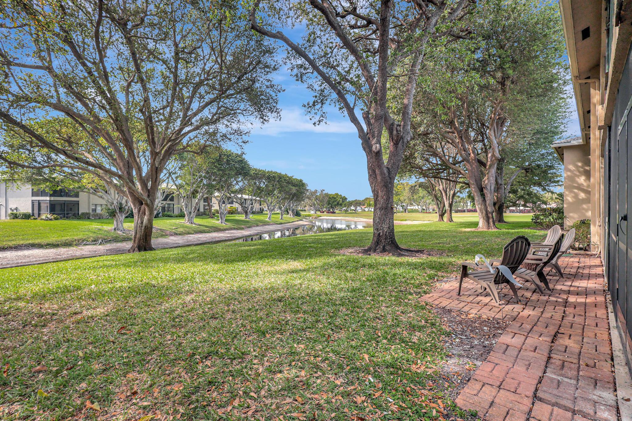 17 Stratford Drive A