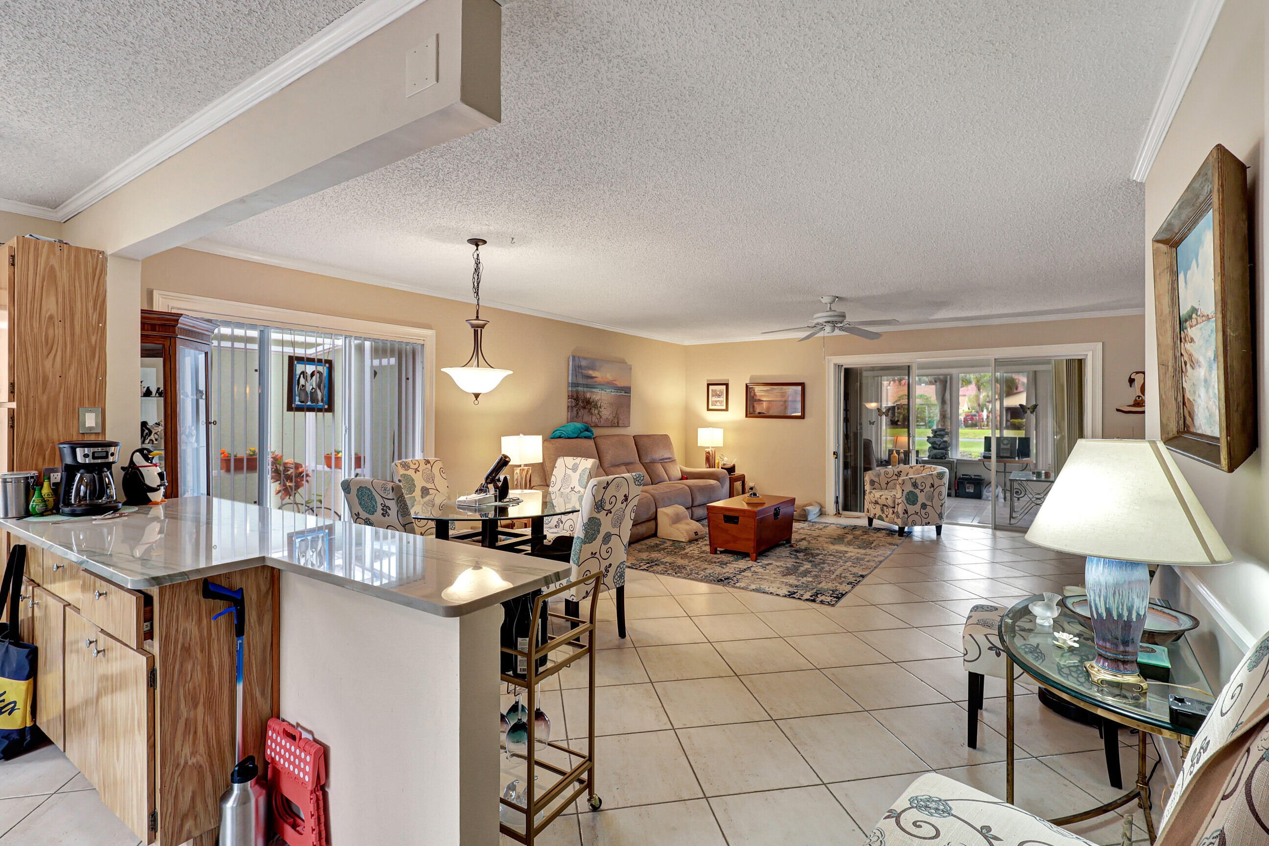 5162 Mirror Lakes Boulevard