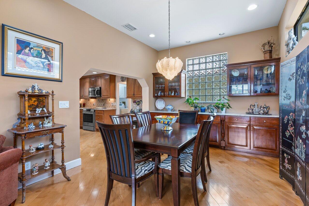 31 Woods Lane