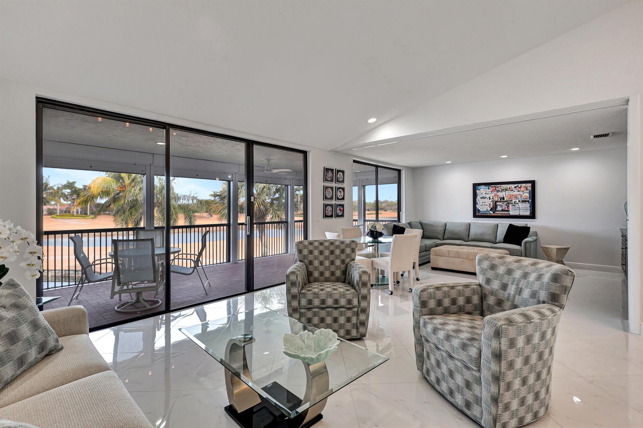 13 Eastgate Drive D