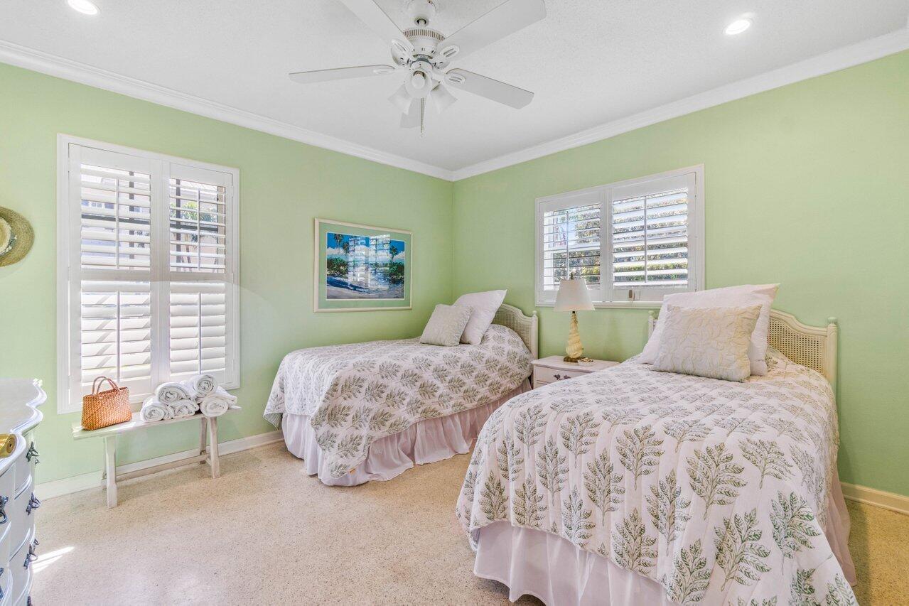 1035 Bermuda Gardens Rd Road