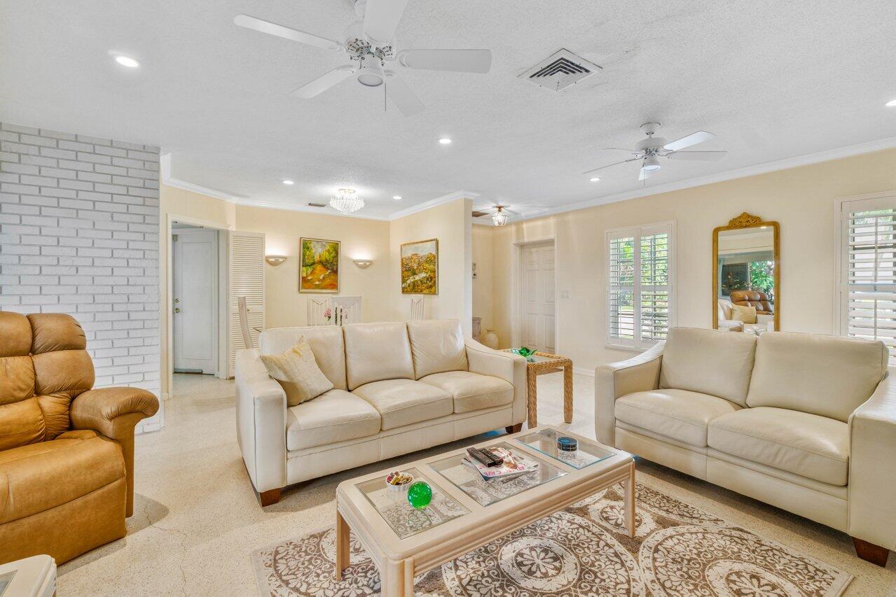 1035 Bermuda Gardens Rd Road