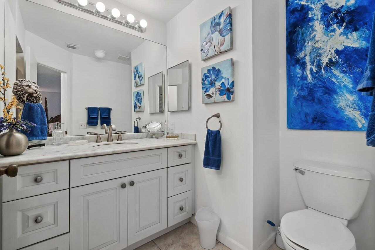 136 Village Walk Drive, Royal Palm Beach