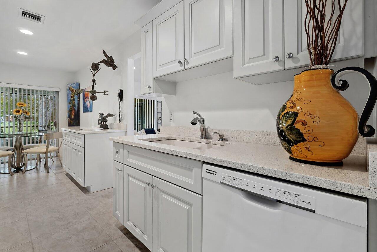 136 Village Walk Drive, Royal Palm Beach