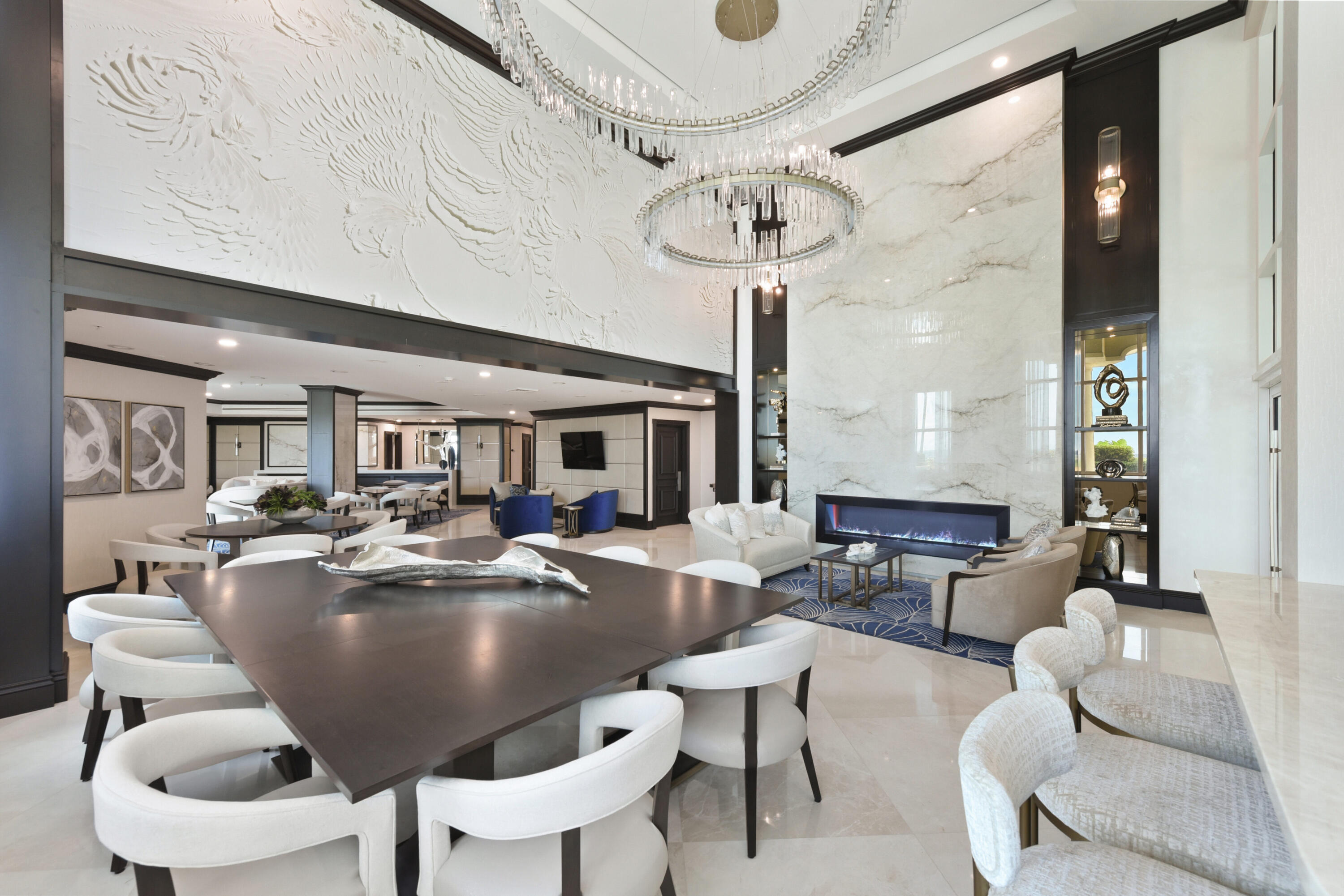 1063 Hillsboro Mile 301