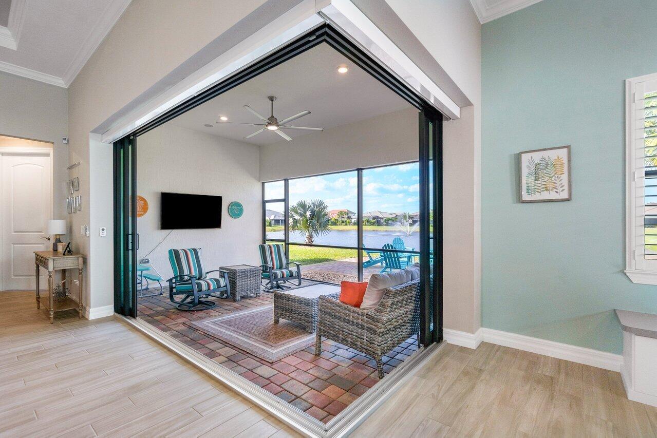 8441 Vaulting Drive, Lake Worth