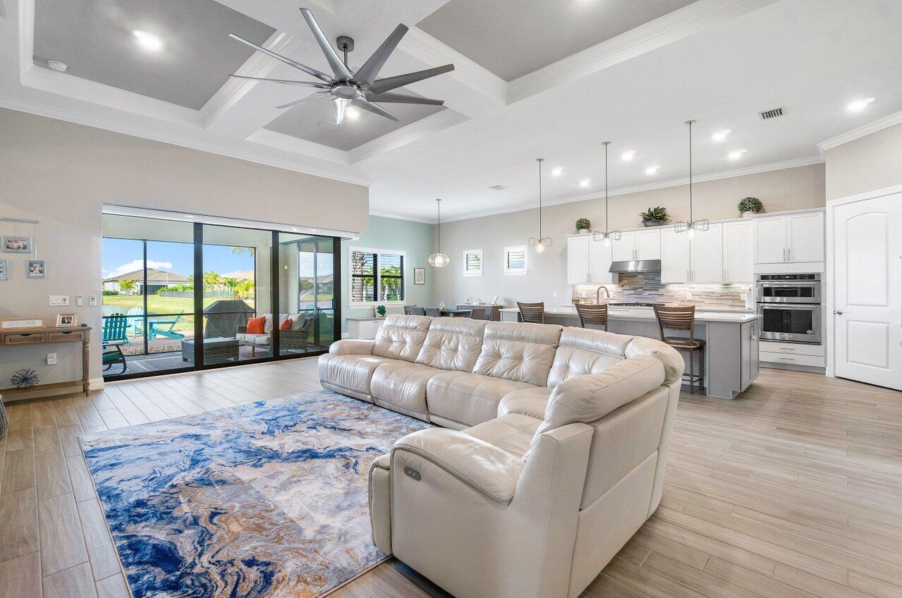 8441 Vaulting Drive, Lake Worth