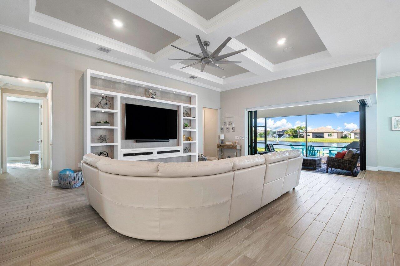 8441 Vaulting Drive, Lake Worth