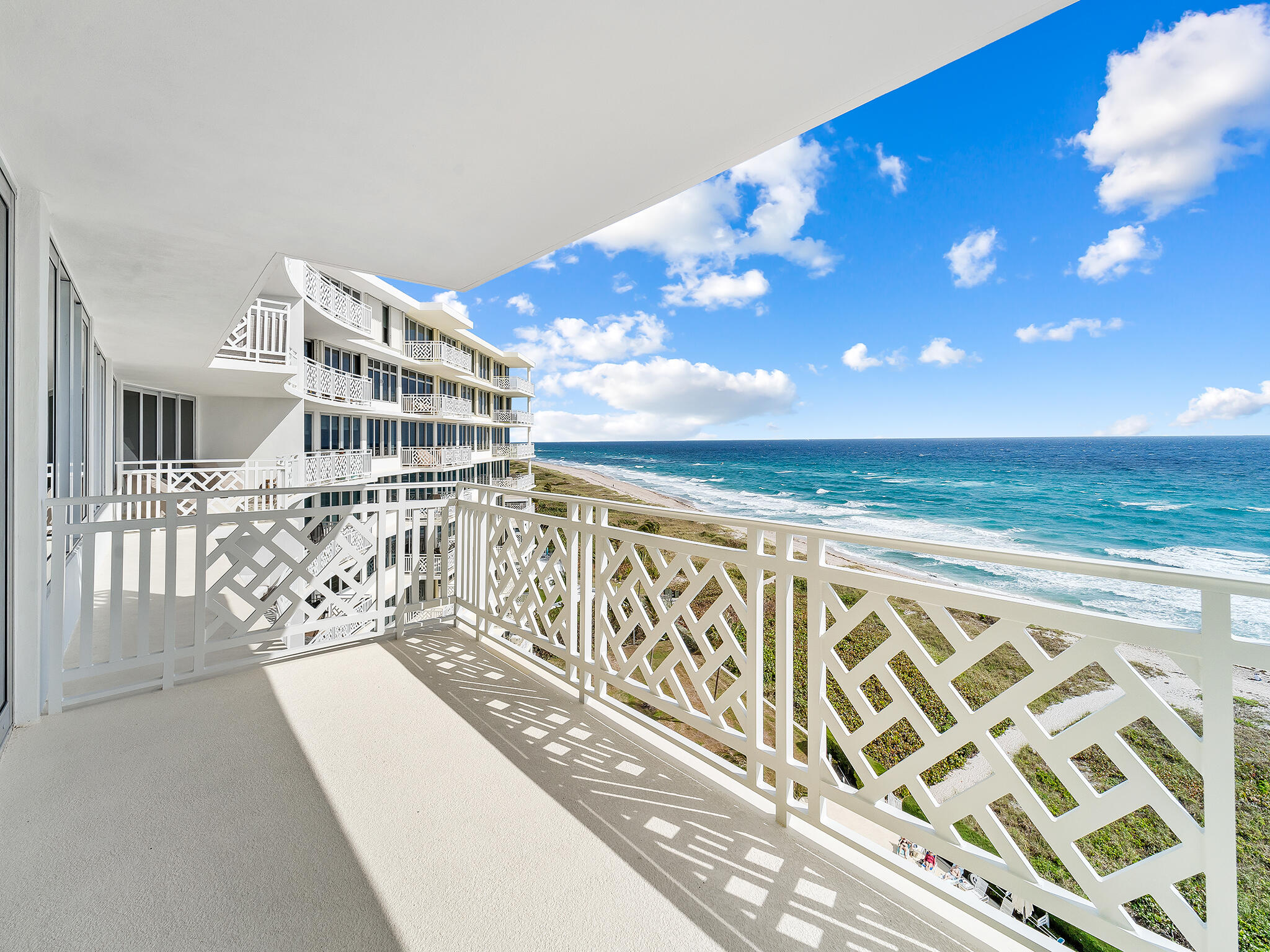 1225 S Ocean Boulevard 904