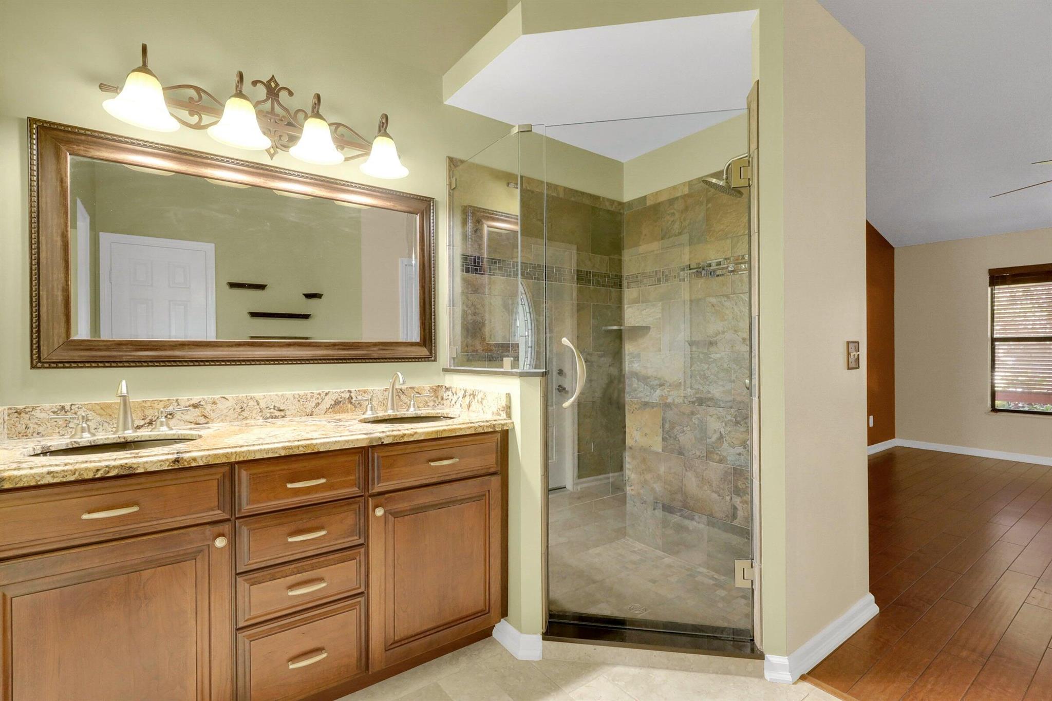 1631 SW Pancoast Street