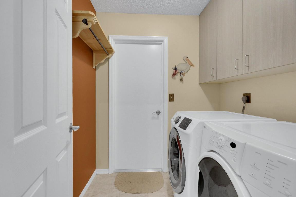 1631 SW Pancoast Street