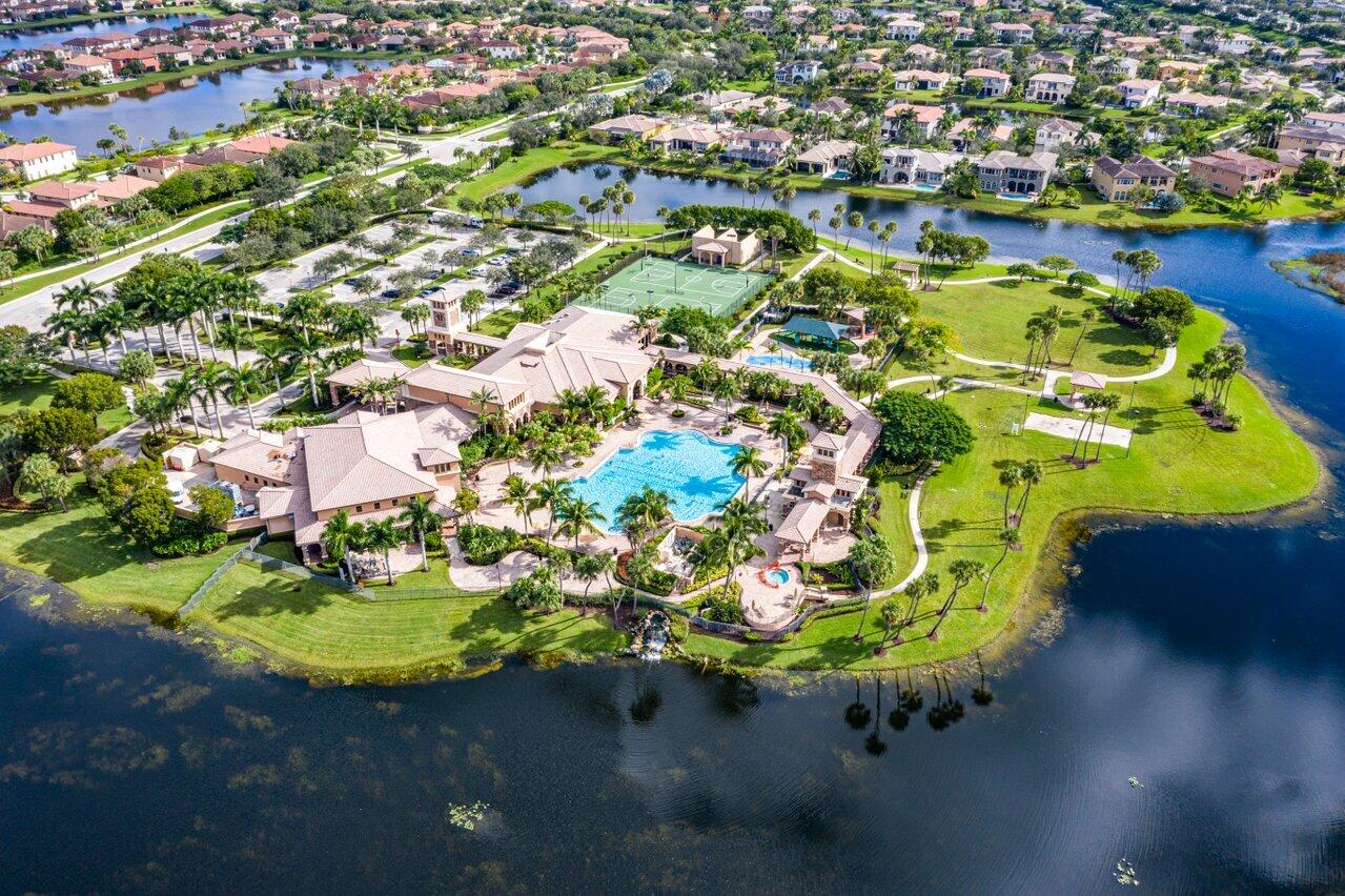 12424 NW 62nd Court