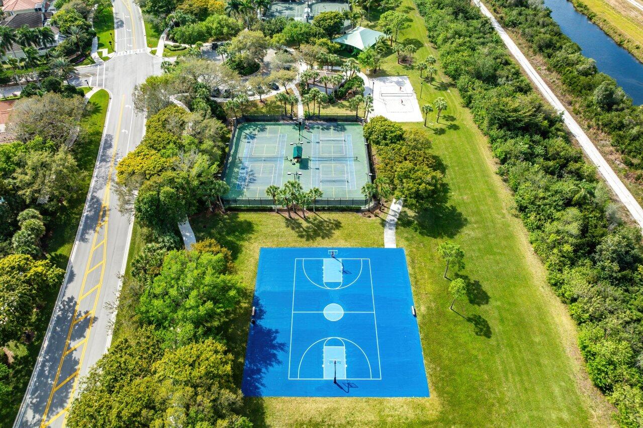 12424 NW 62nd Court