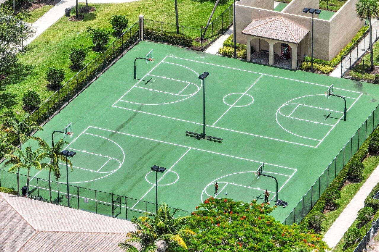 12424 NW 62nd Court