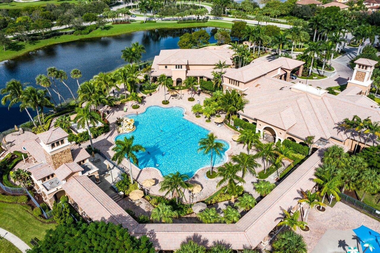 12424 NW 62nd Court