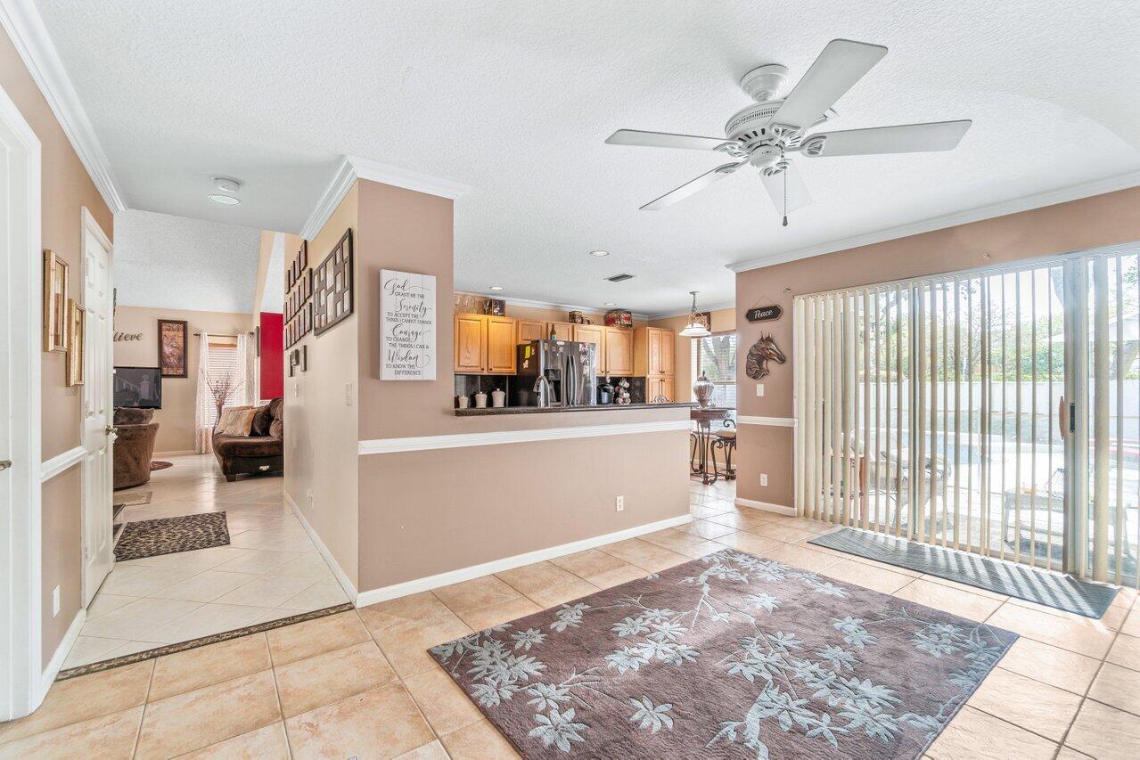 2915 NW 70th Avenue