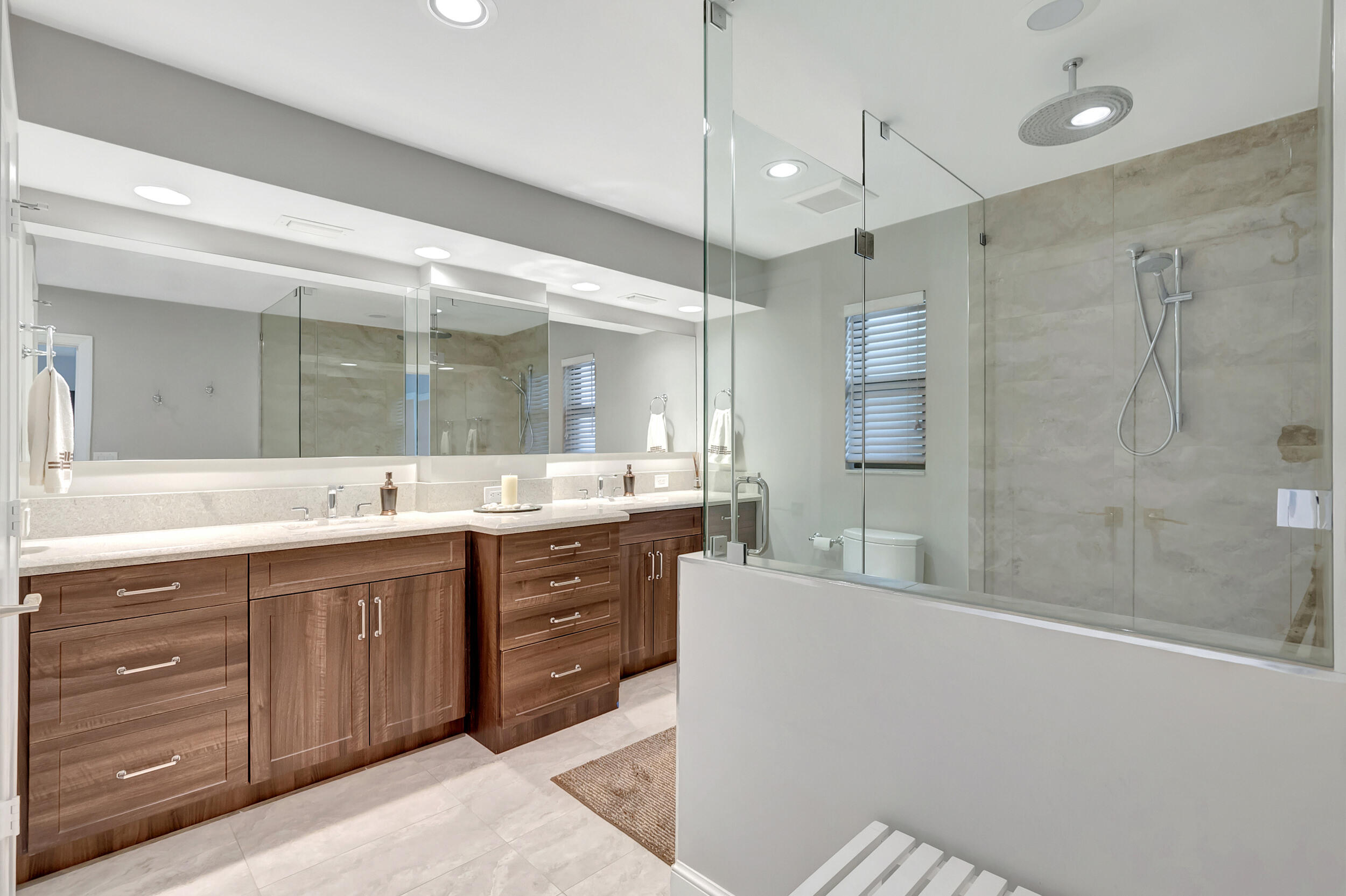 6708 Willow Wood Drive 1604