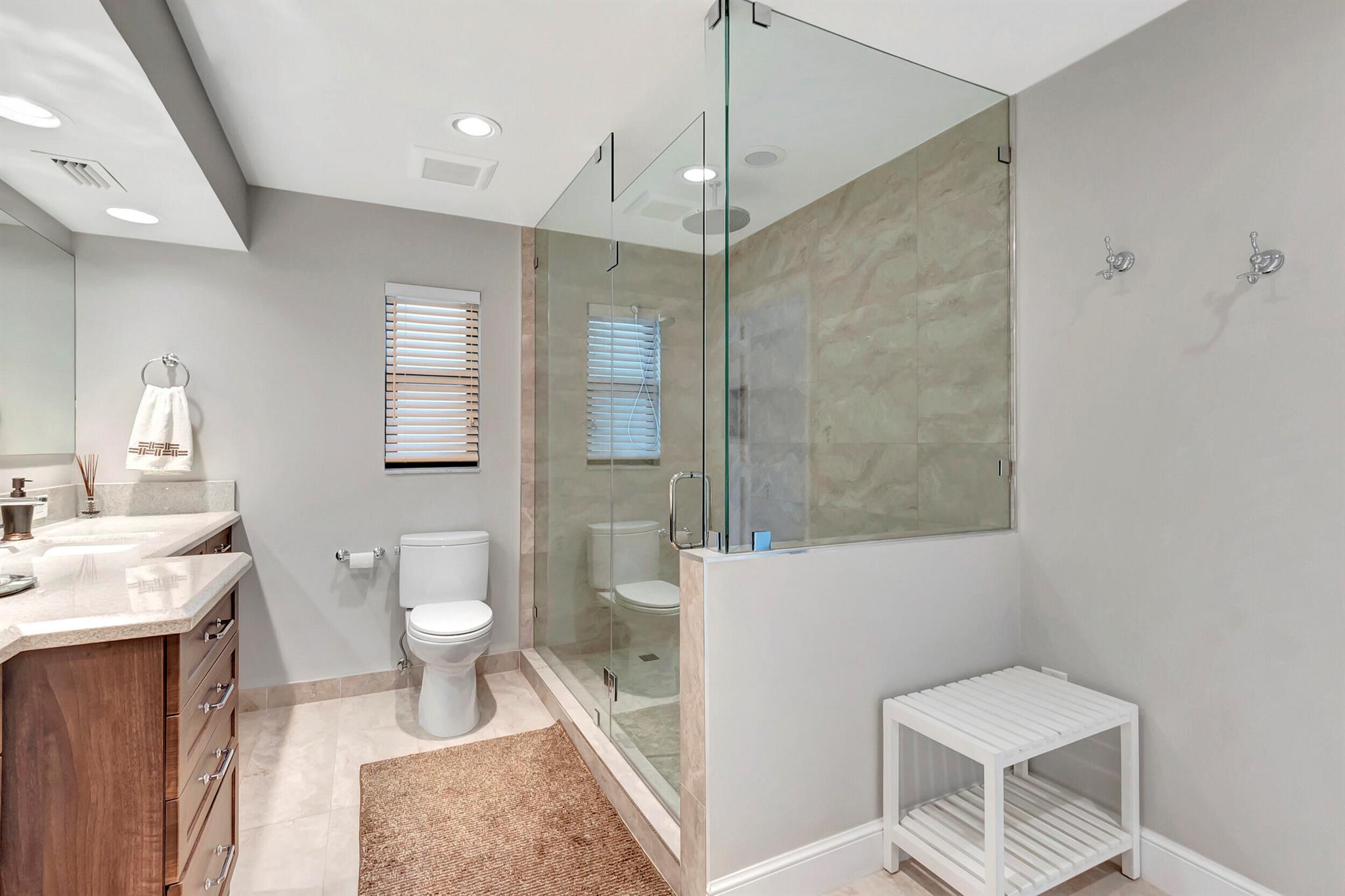 6708 Willow Wood Drive 1604