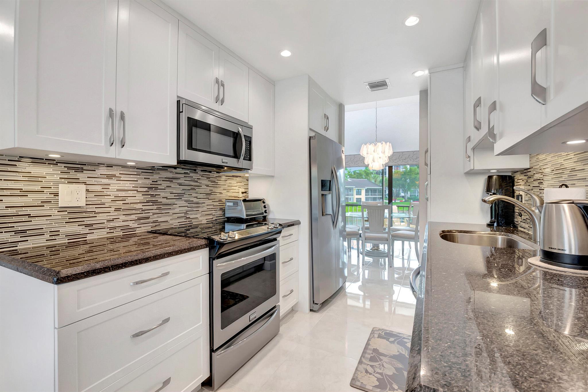 6708 Willow Wood Drive 1604