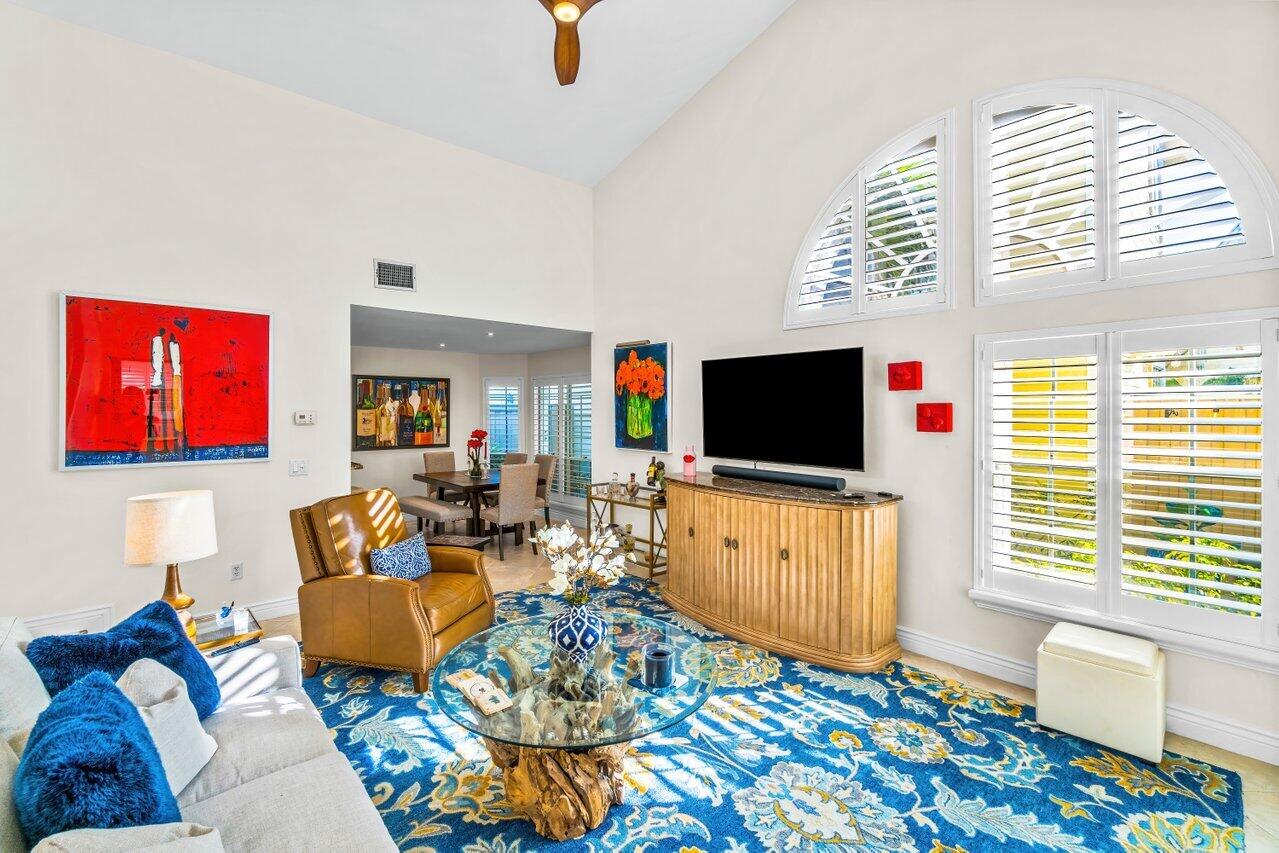 21419 Fairfield Lane