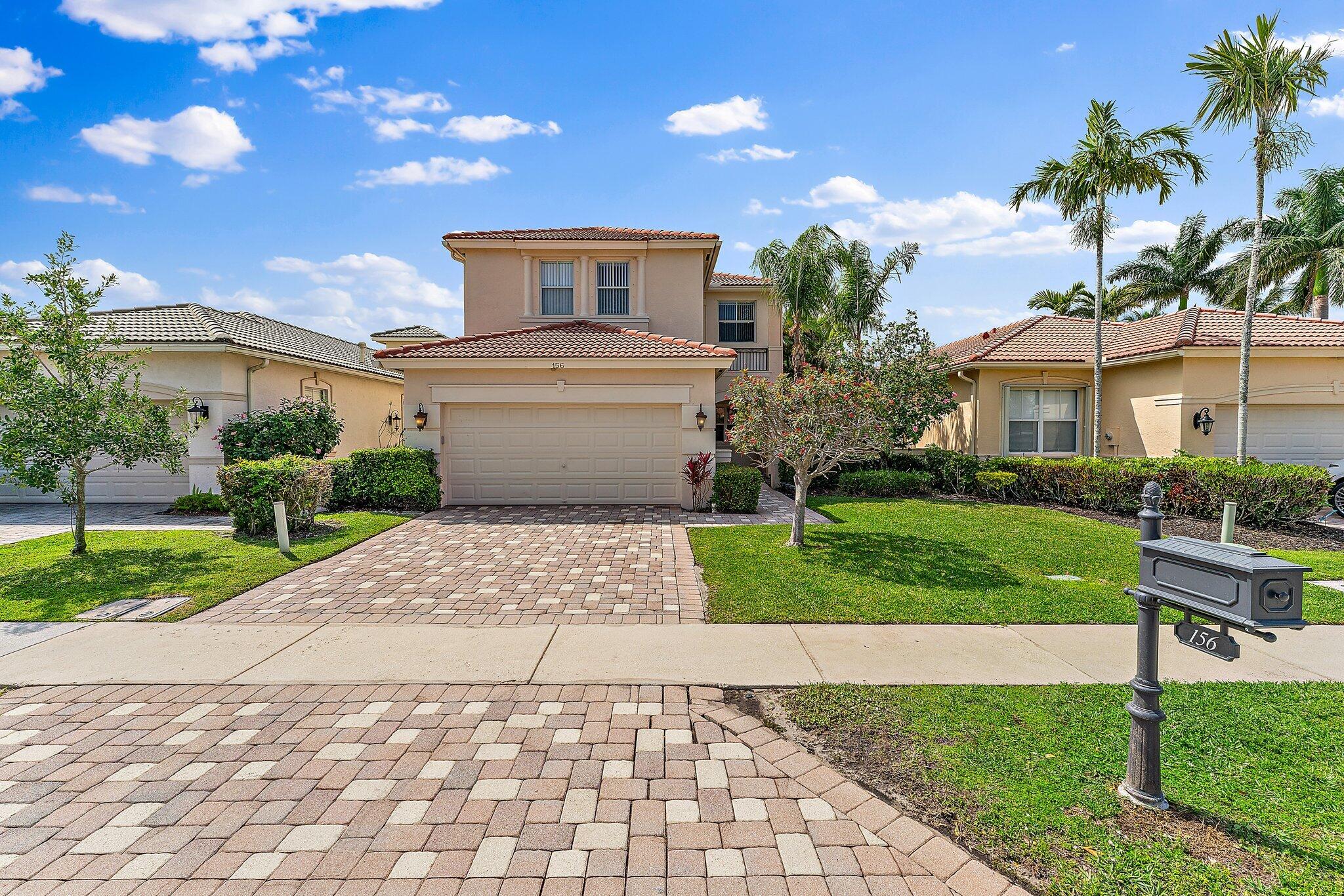 156 Isle Verde Way