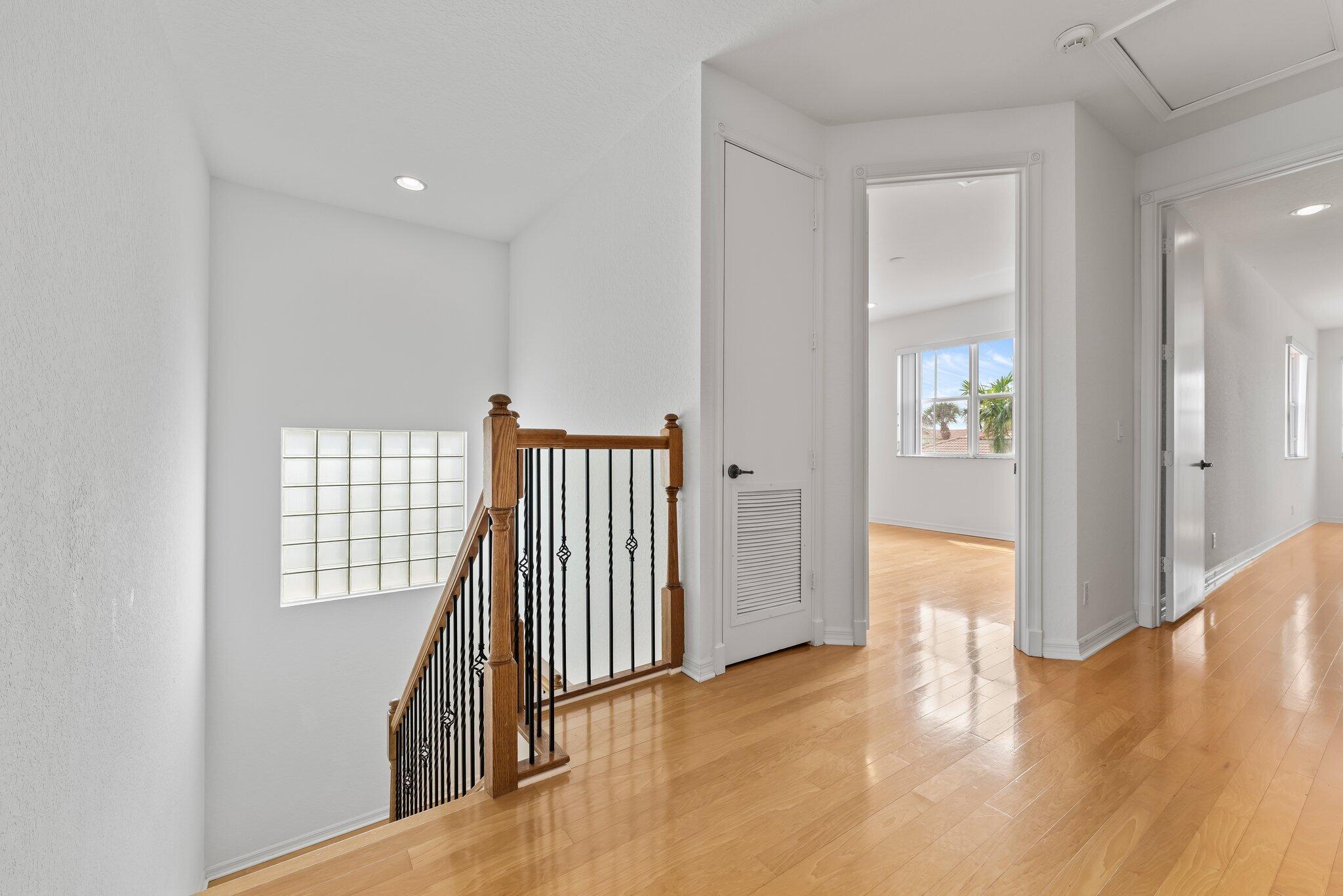 156 Isle Verde Way