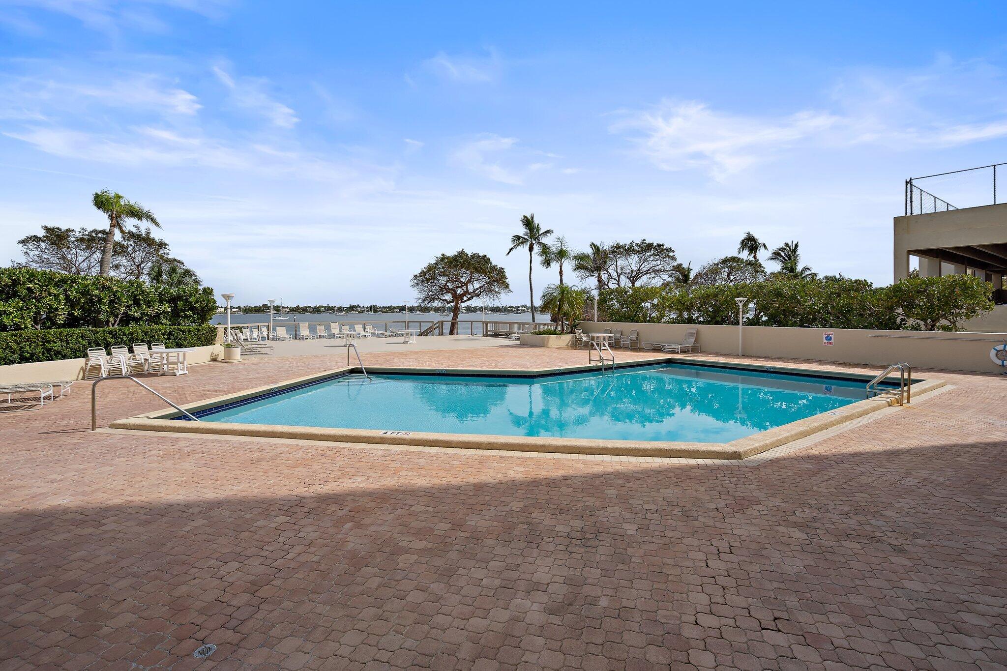 5600 N Flagler Drive 1701