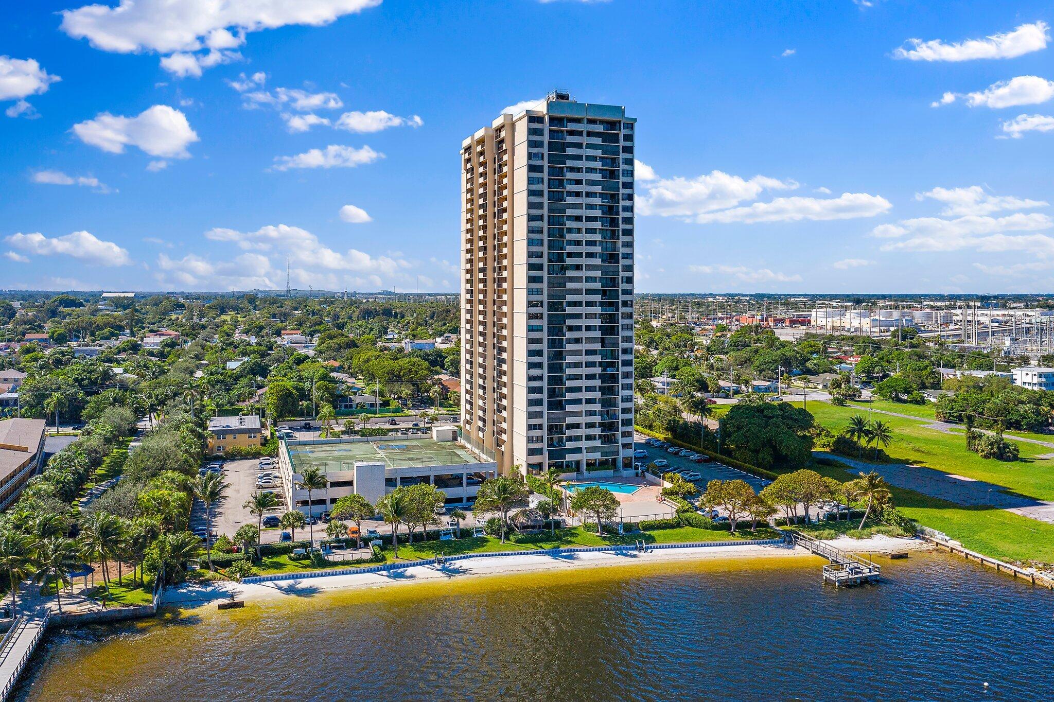 5600 N Flagler Drive 1701