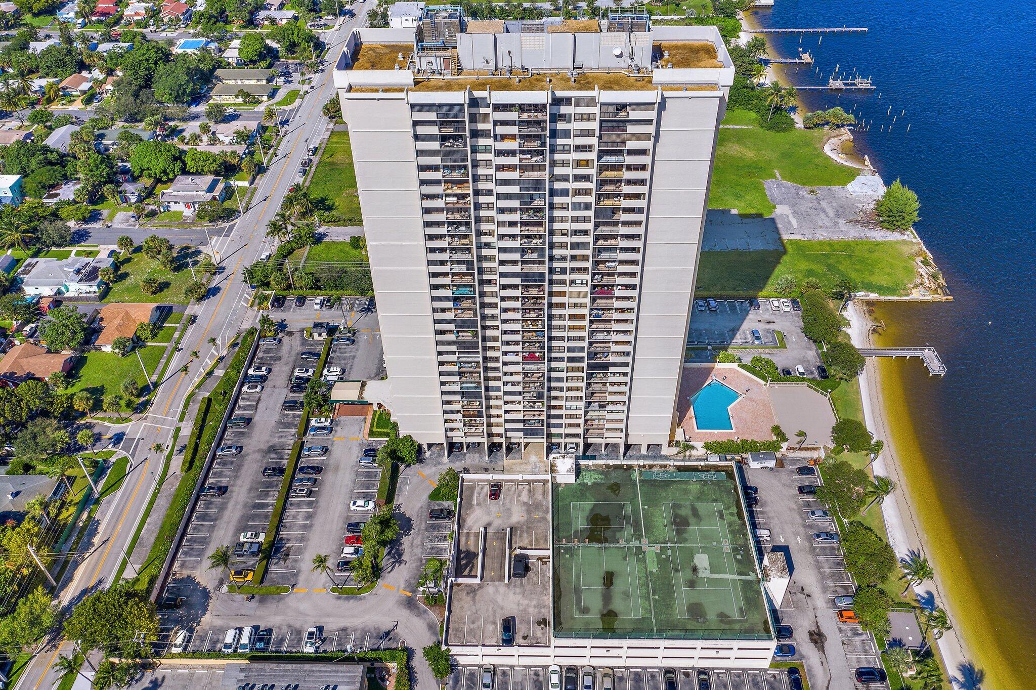 5600 N Flagler Drive 1701