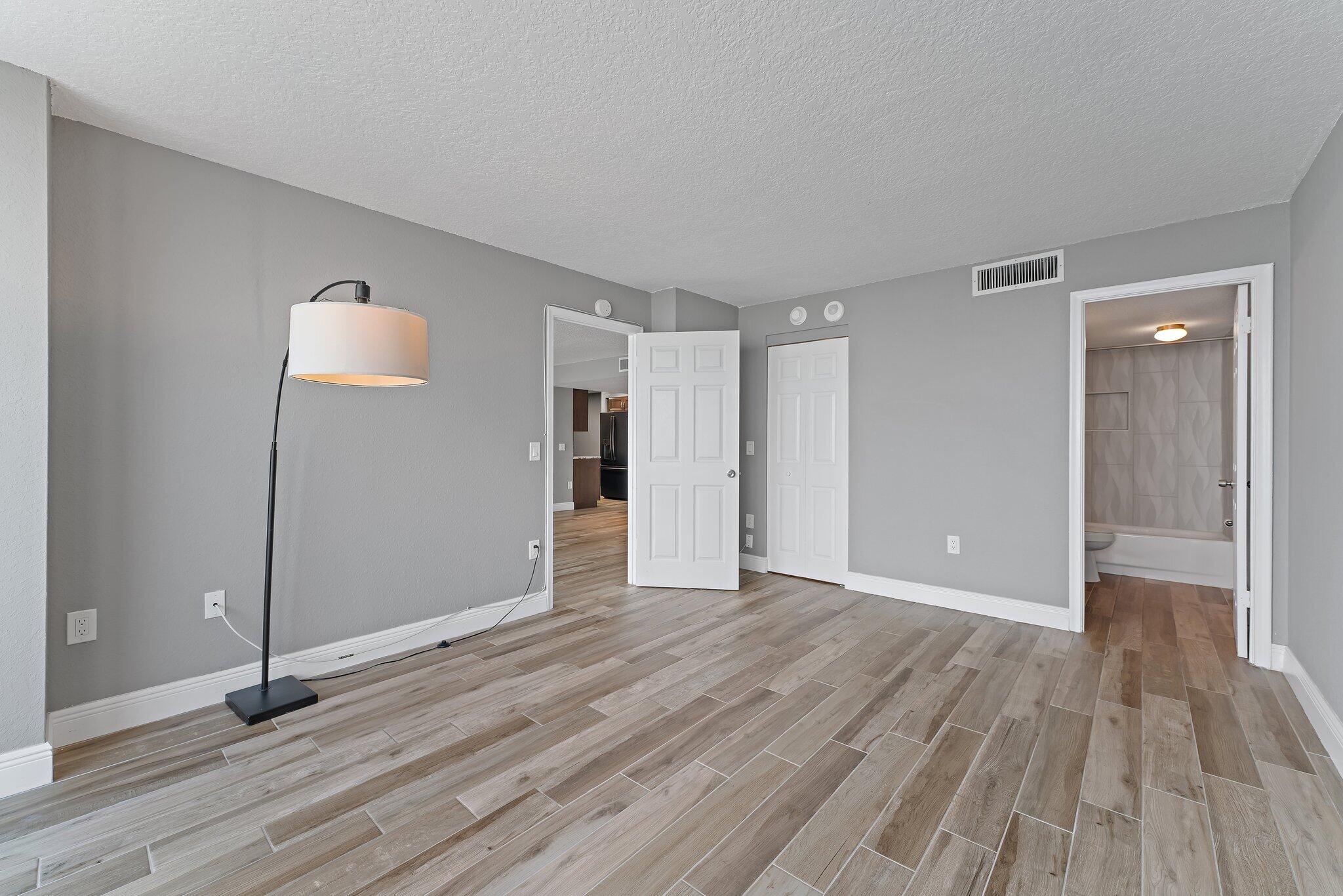 5600 N Flagler Drive 1701