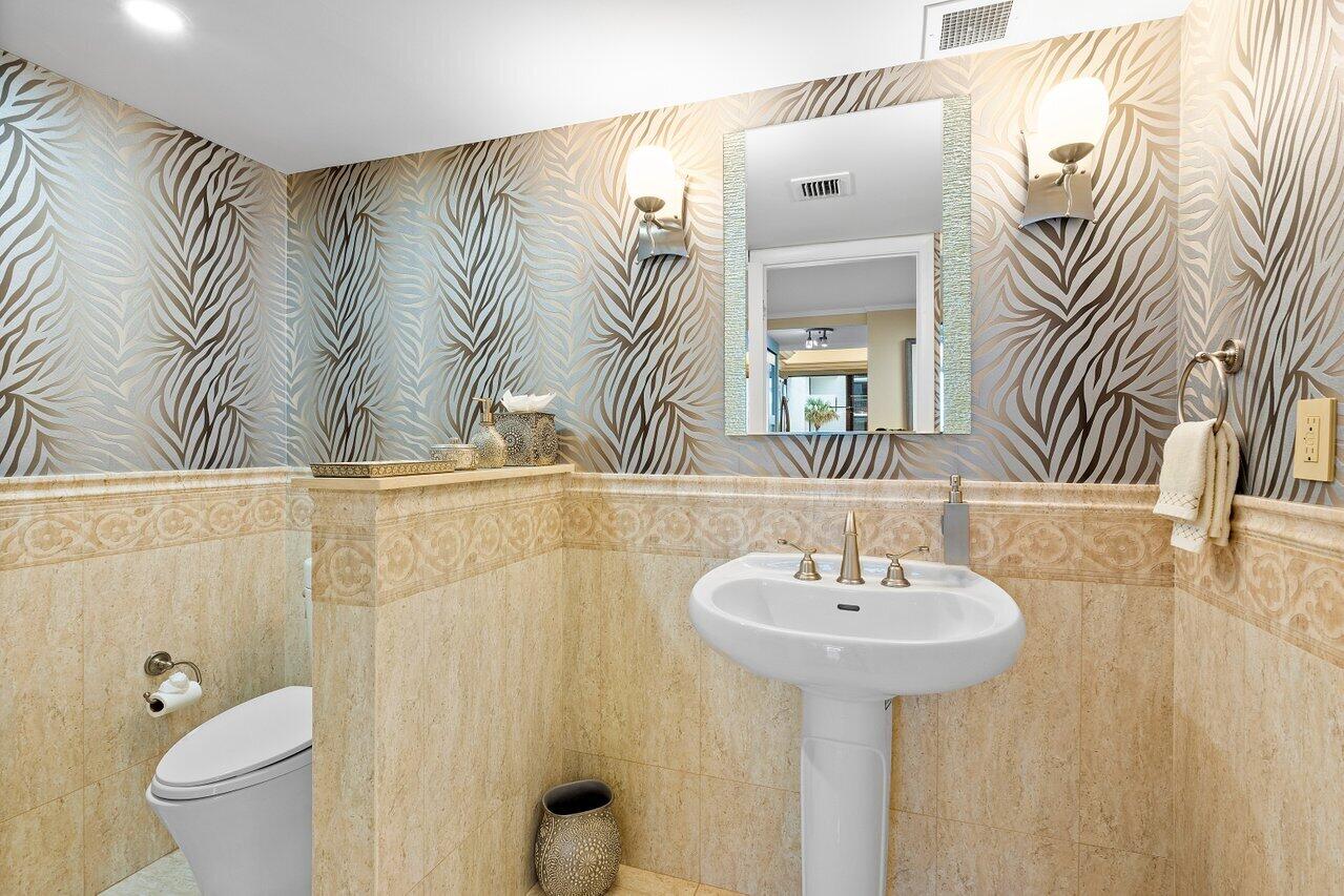 2003 N Ocean Boulevard 401
