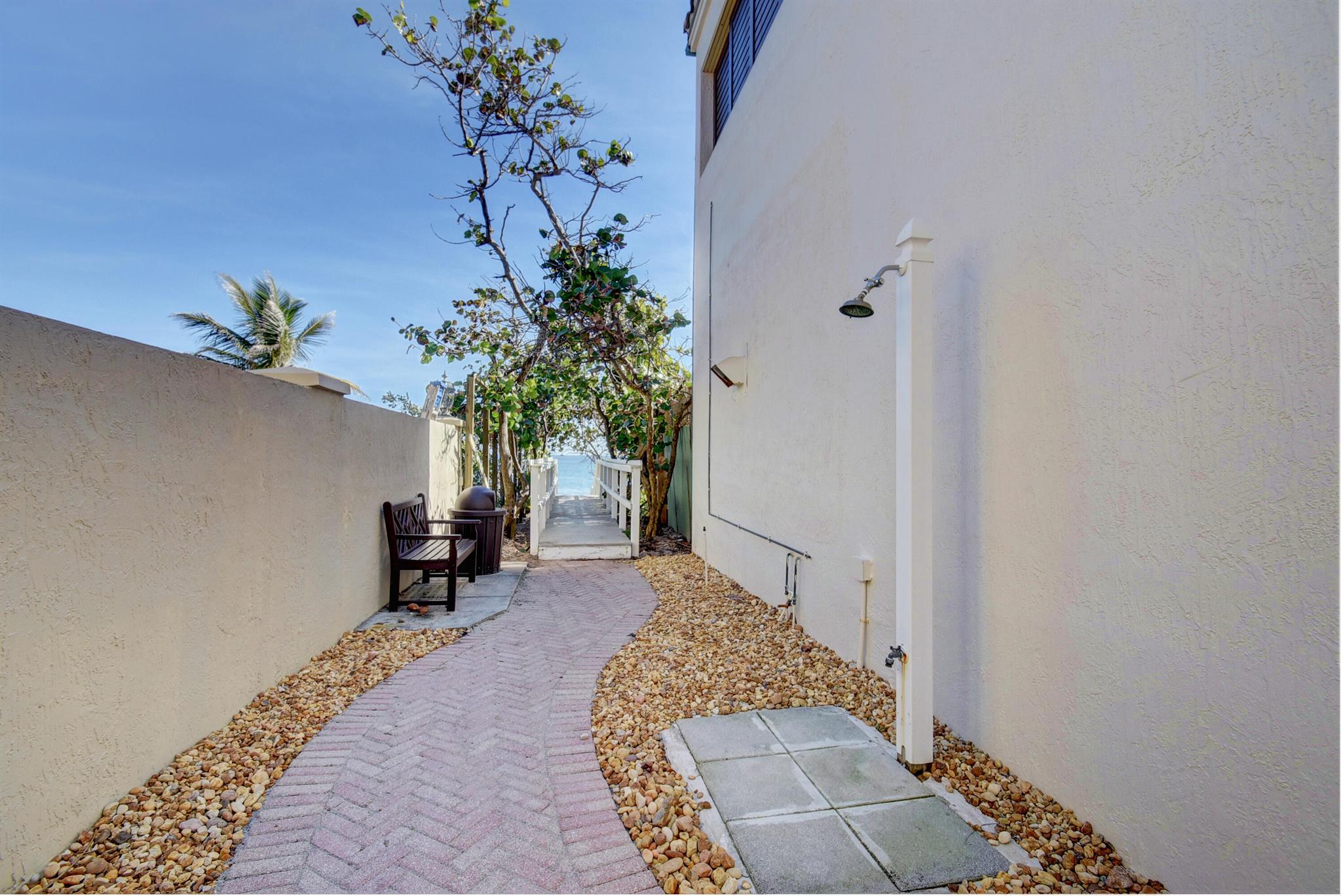 3606 S Ocean Boulevard Ph1003