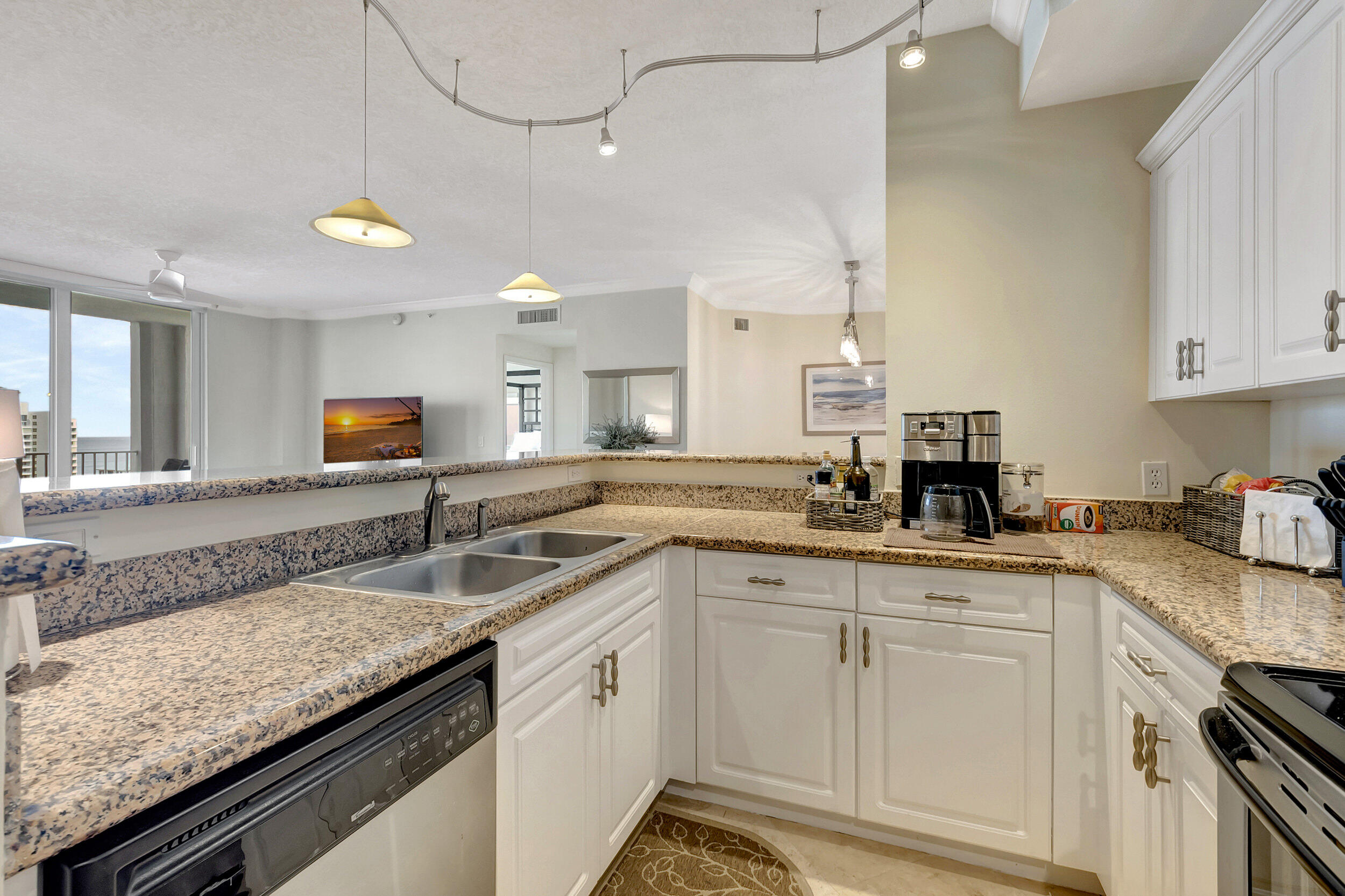 3606 S Ocean Boulevard Ph1003