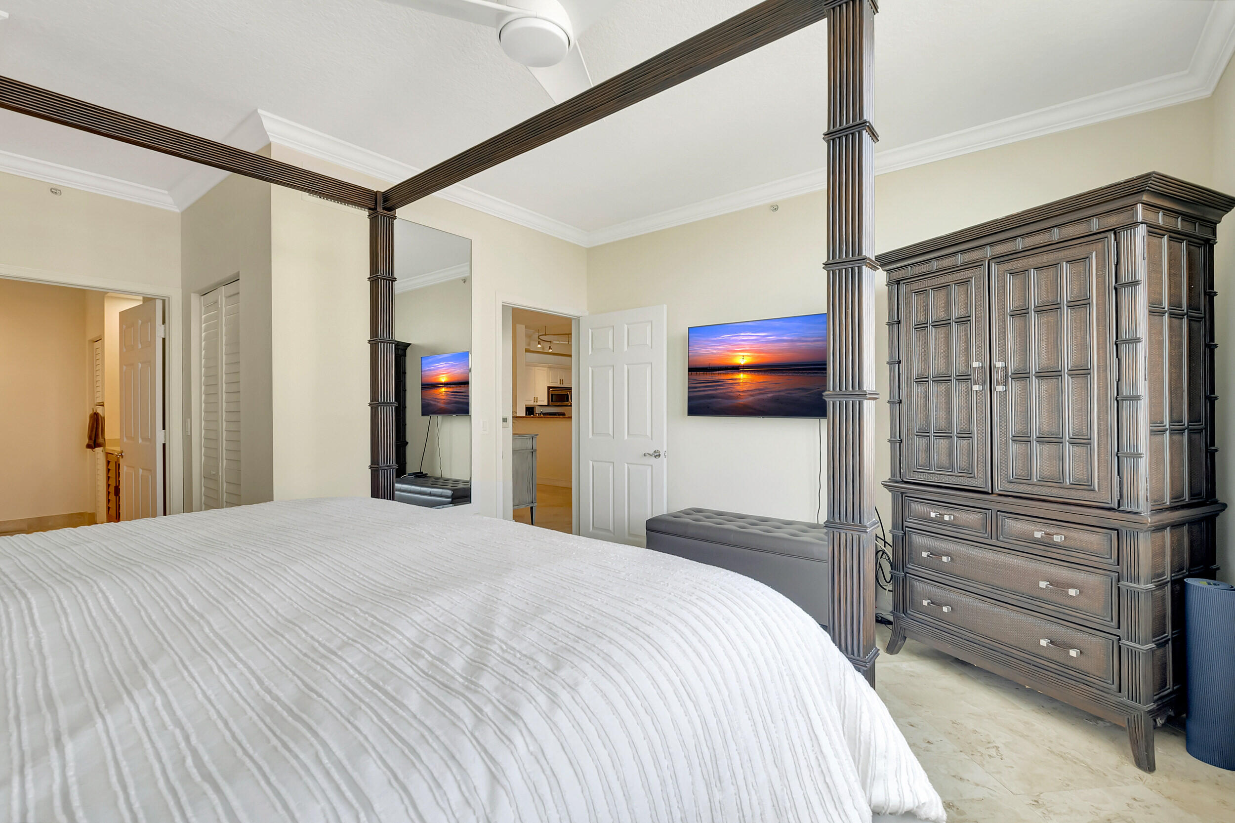3606 S Ocean Boulevard Ph1003