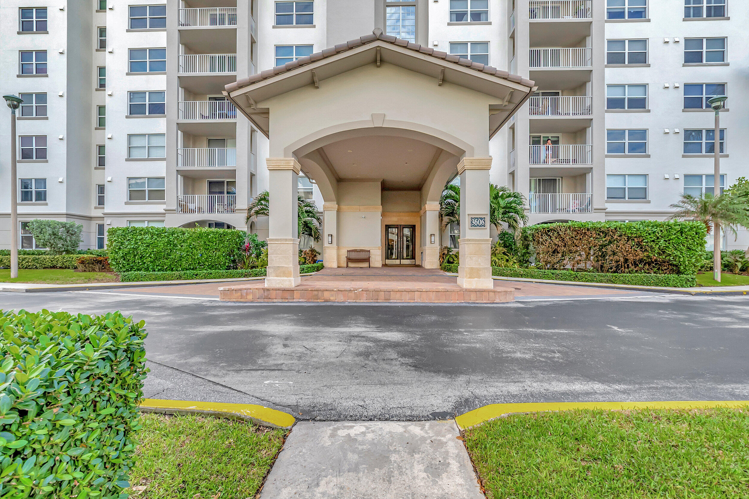 3606 S Ocean Boulevard Ph1003