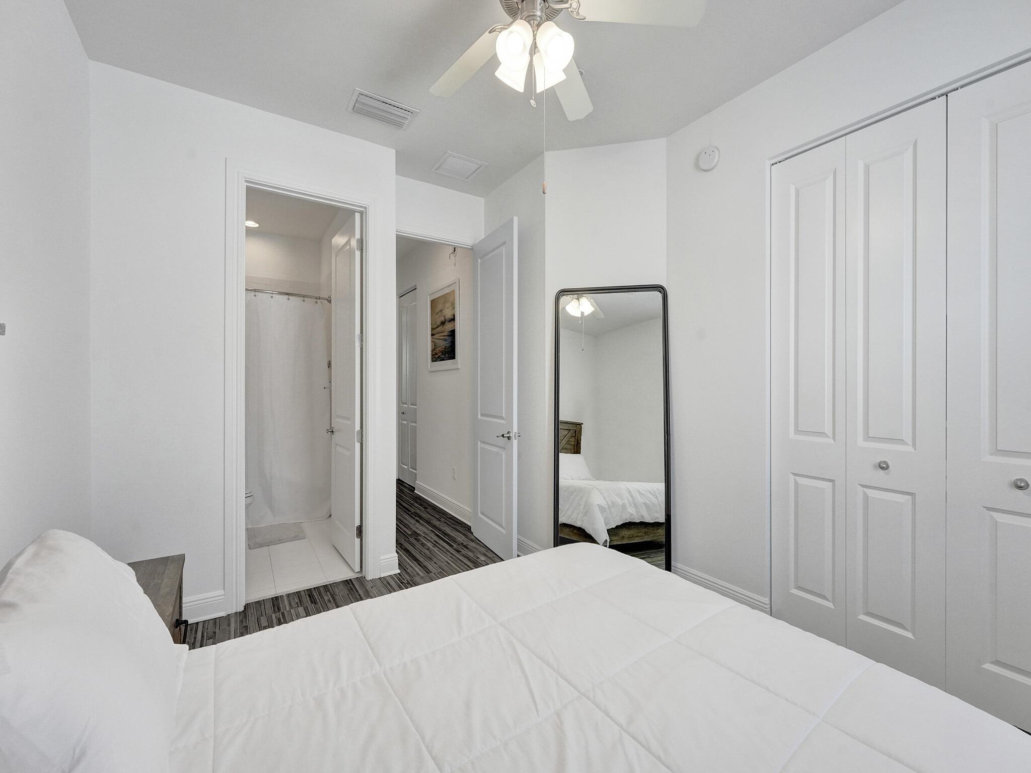 2690 N Federal Highway N 62