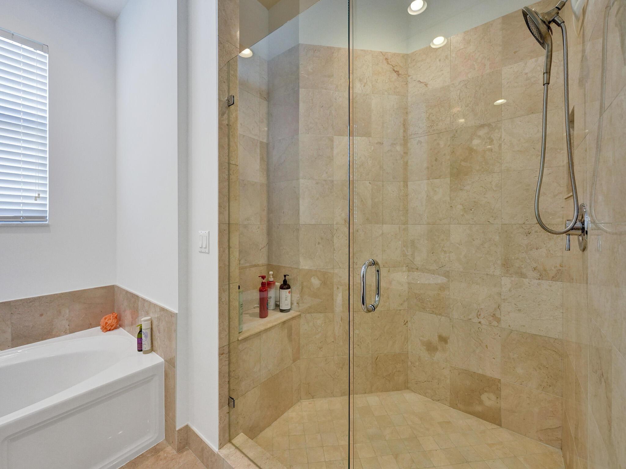 2690 N Federal Highway N 62