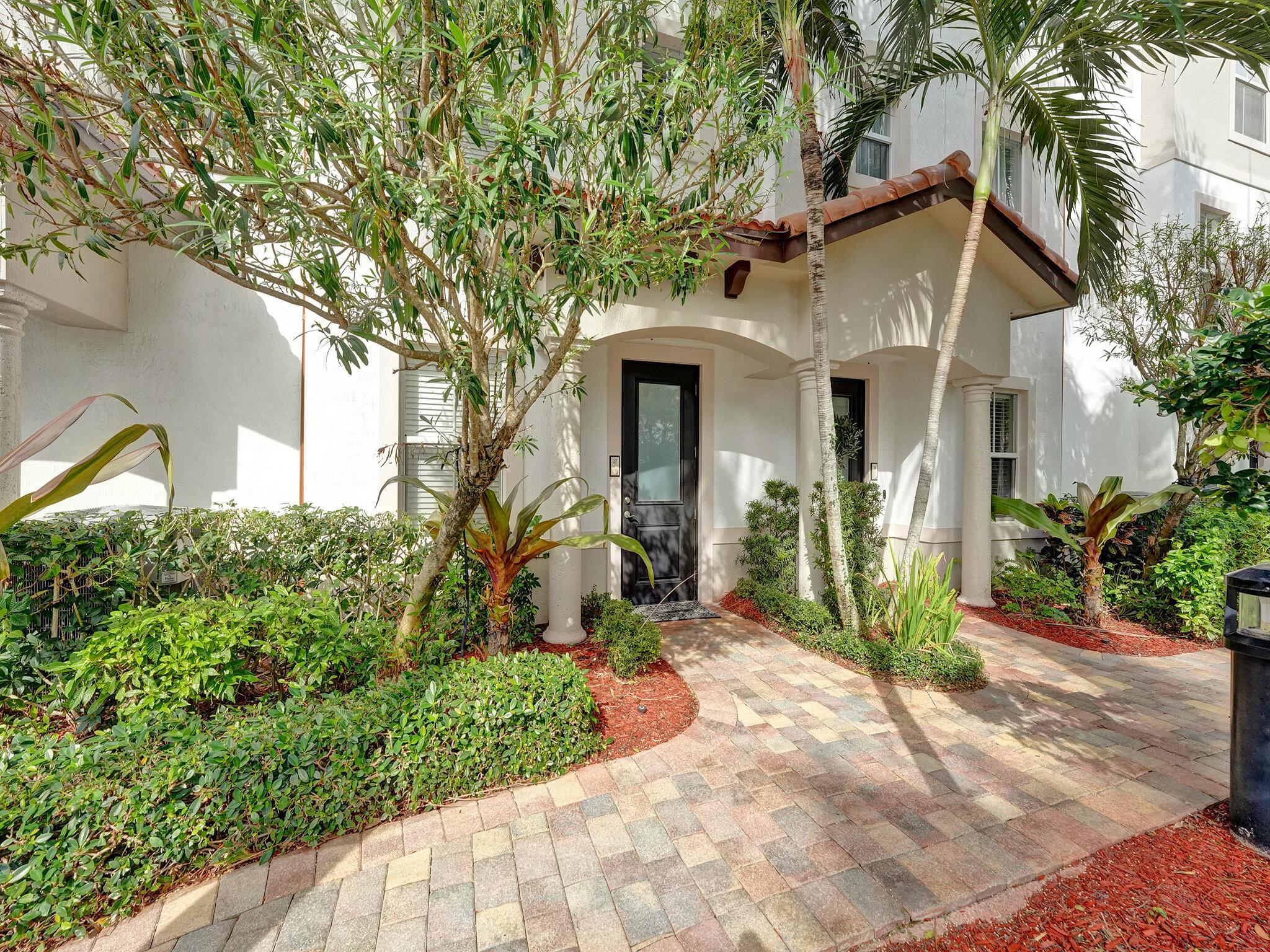 2690 N Federal Highway N 62