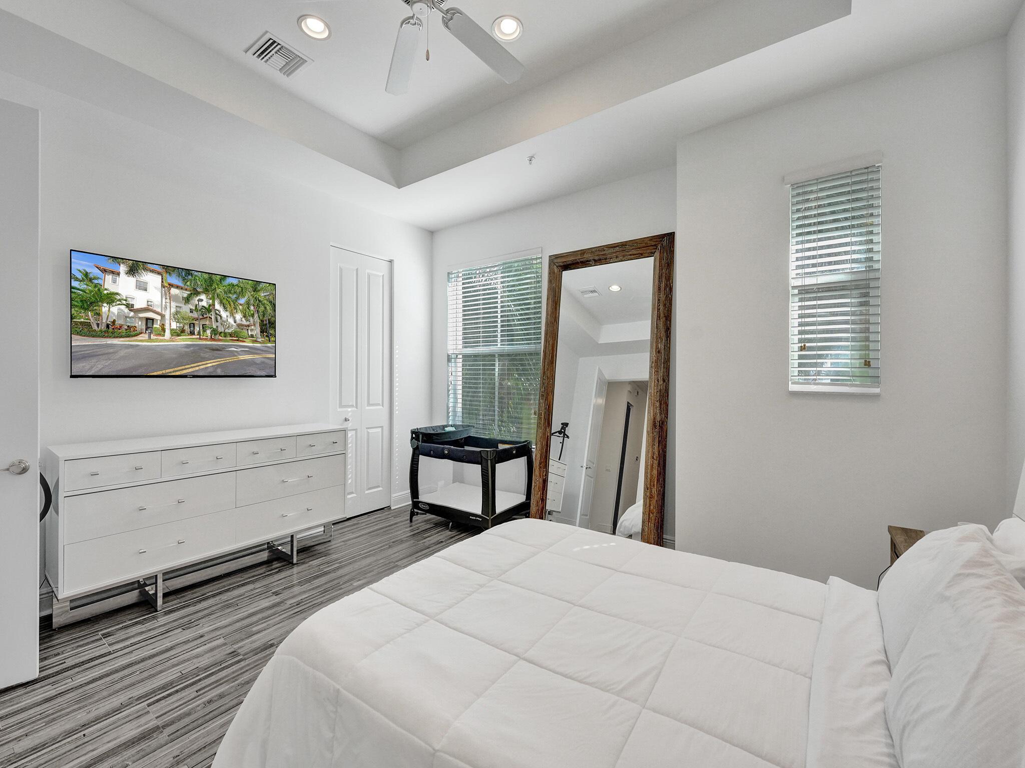 2690 N Federal Highway N 62